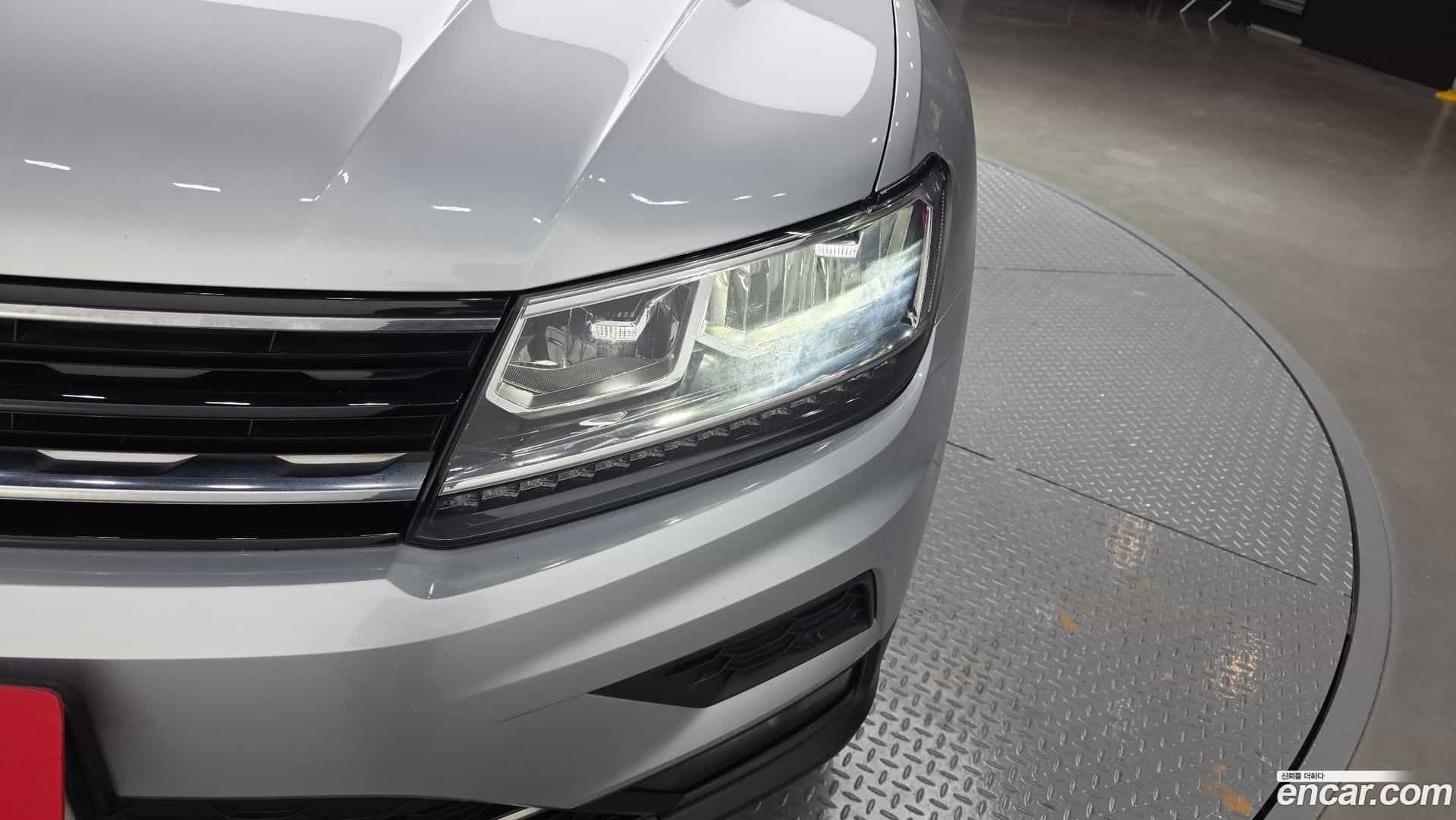 Tiguan Volkswagen 2020.6-OUTER-032