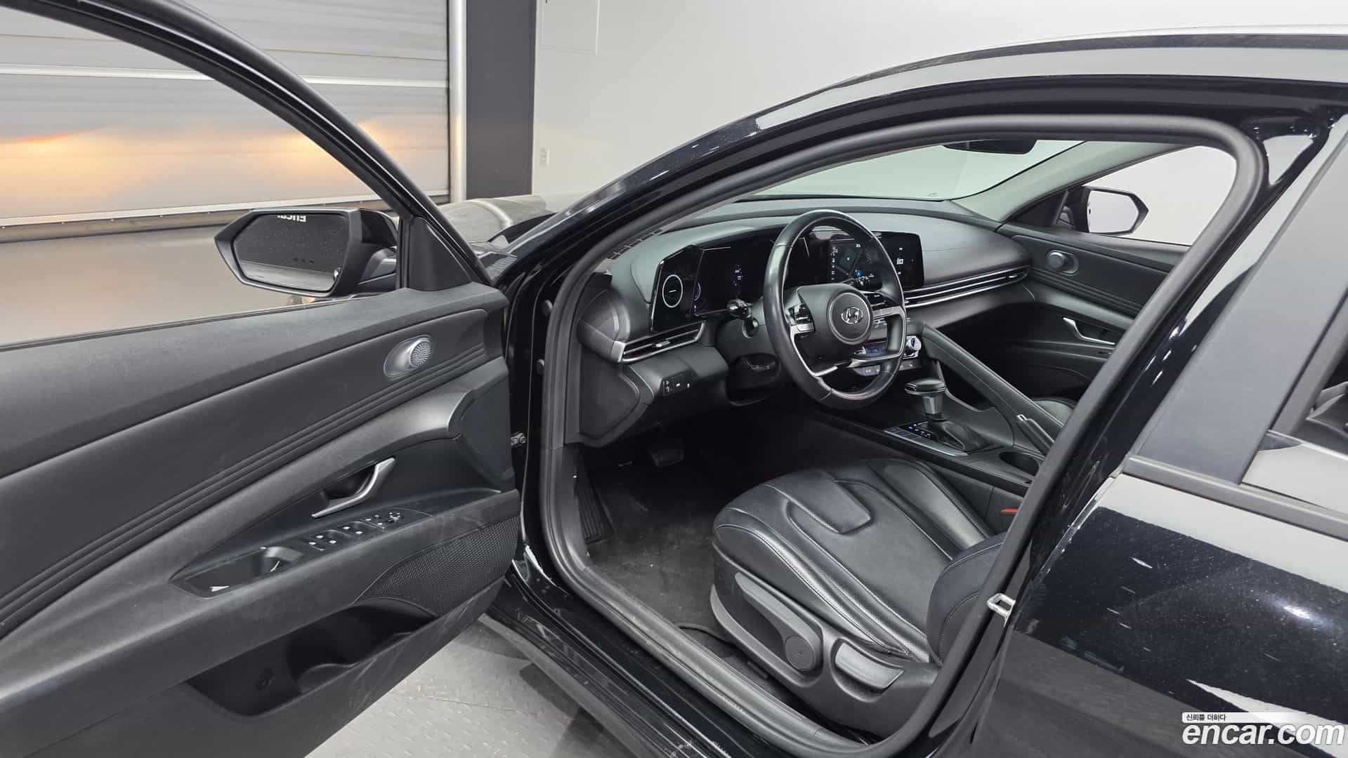 AVANTE Hyundai 2021.3-INNER-010