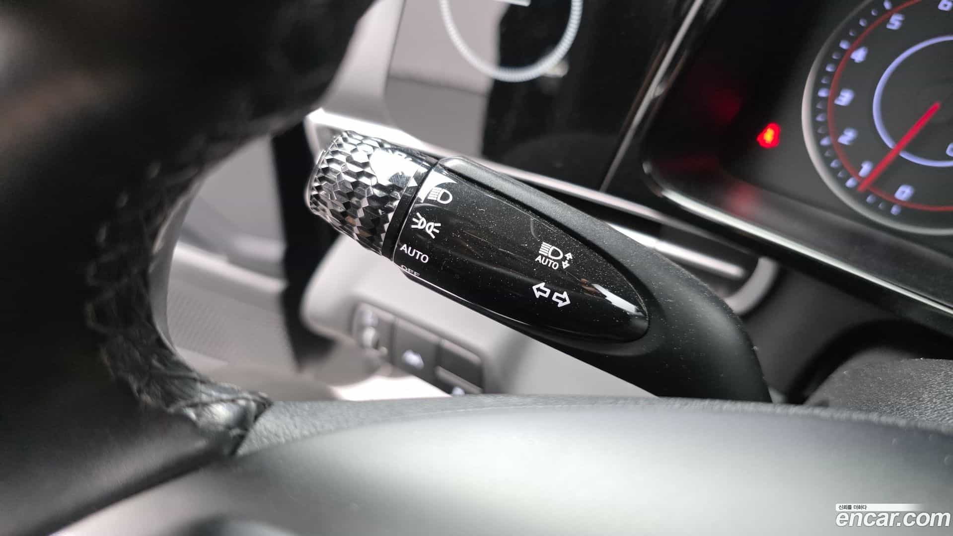 AVANTE Hyundai 2021.3-OPTION-019