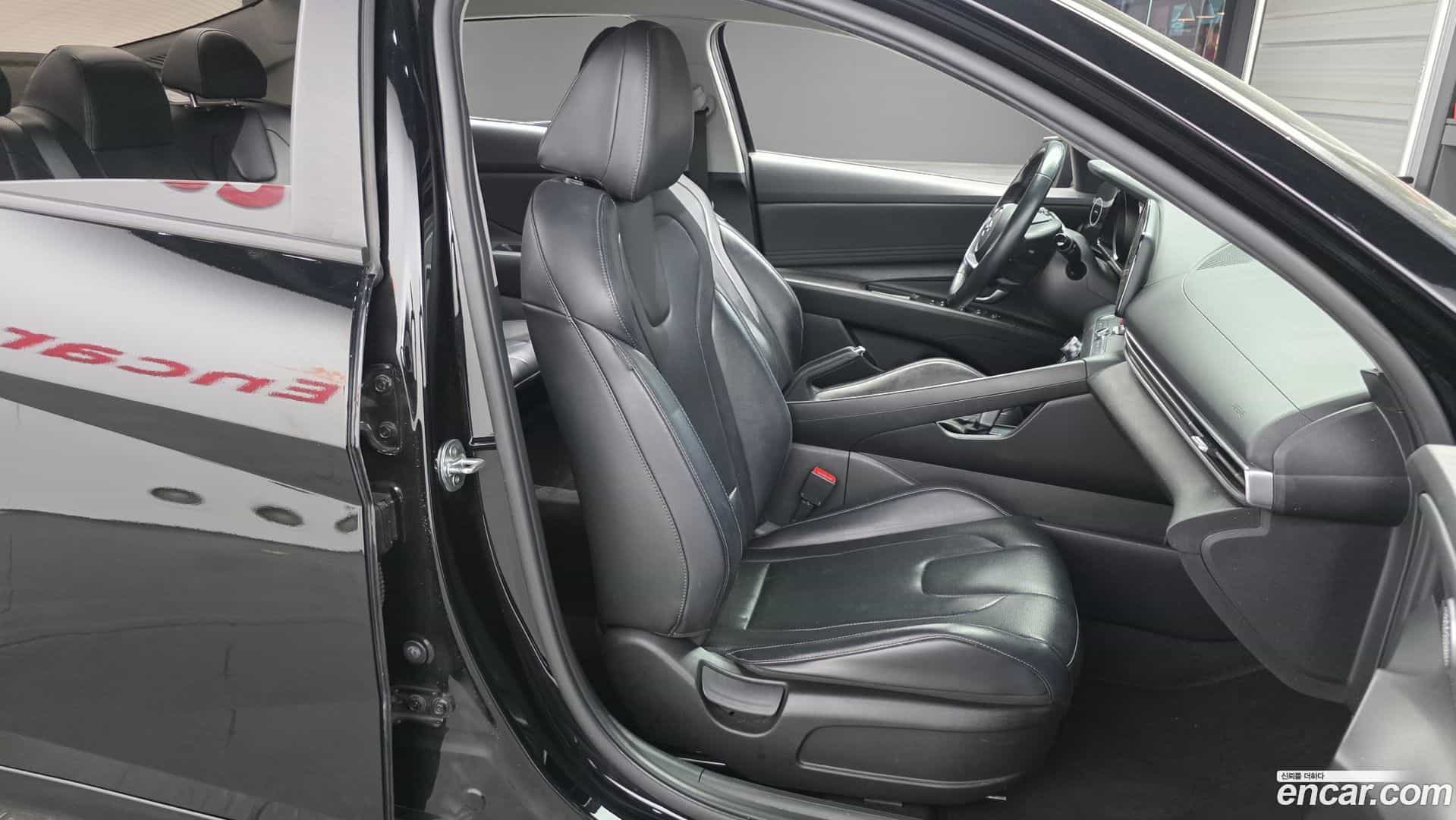 AVANTE Hyundai 2021.3-INNER-036