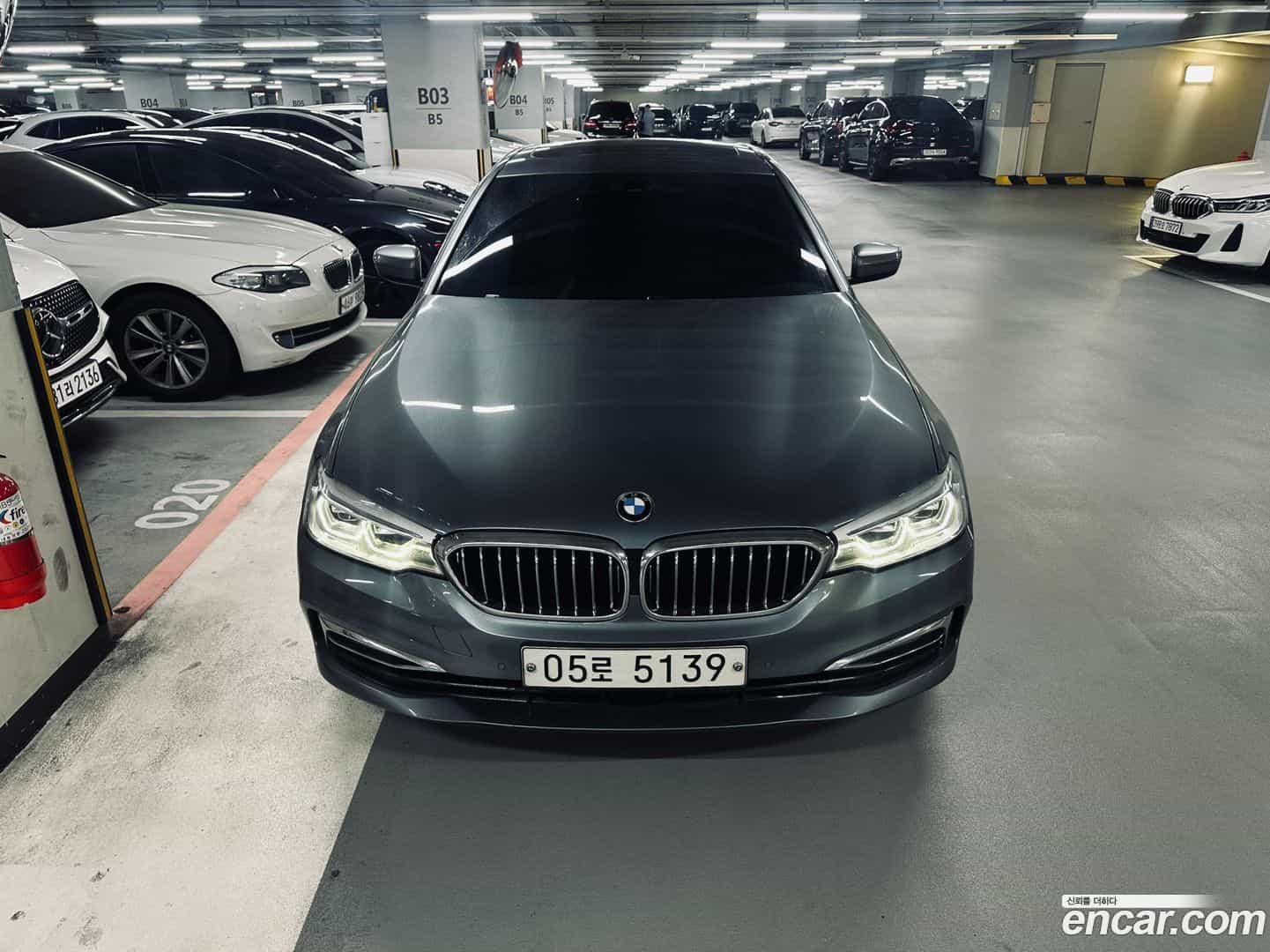 5-Series BMW 2018.8-OUTER-002