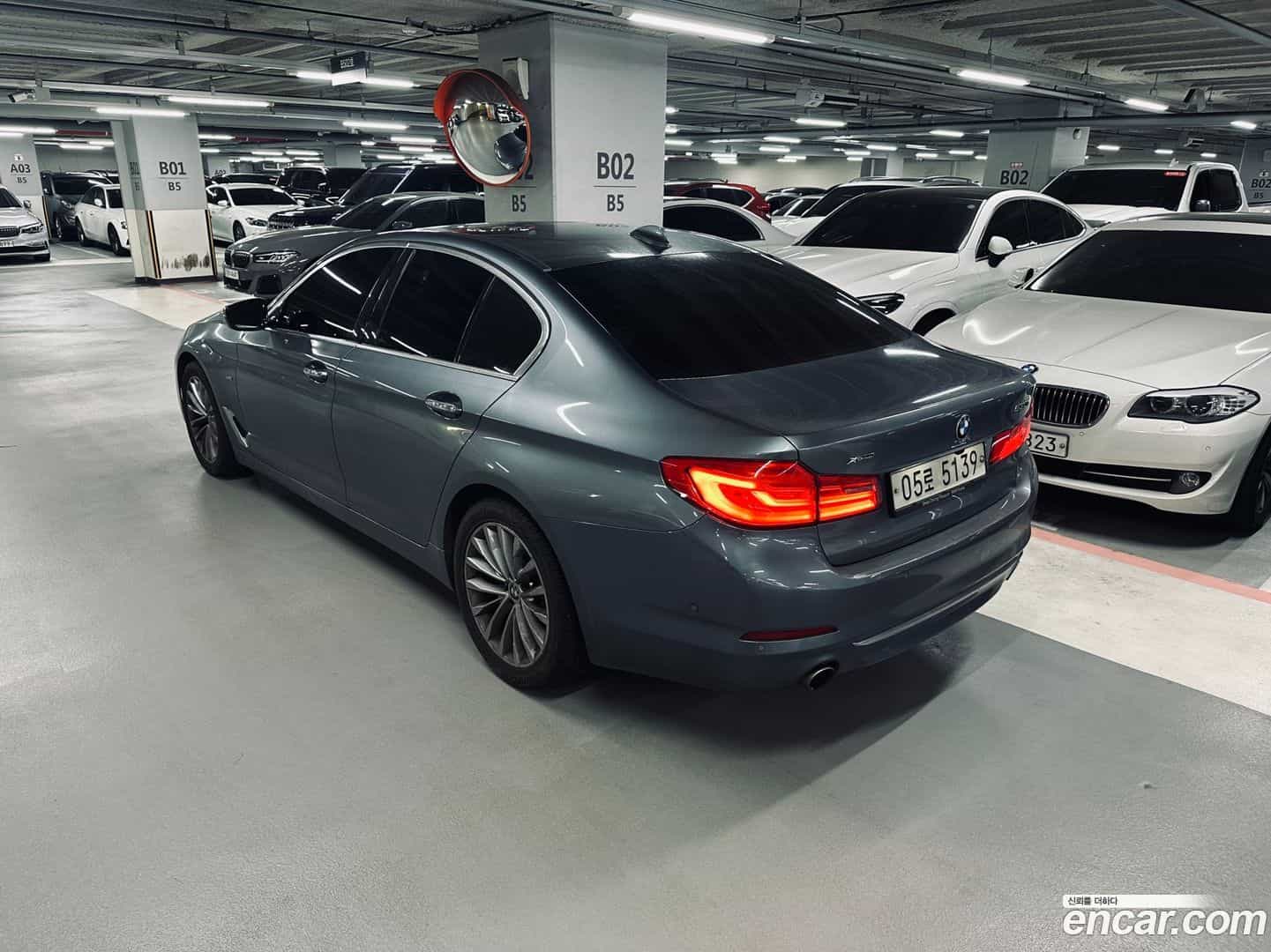5-Series BMW 2018.8-OUTER-003
