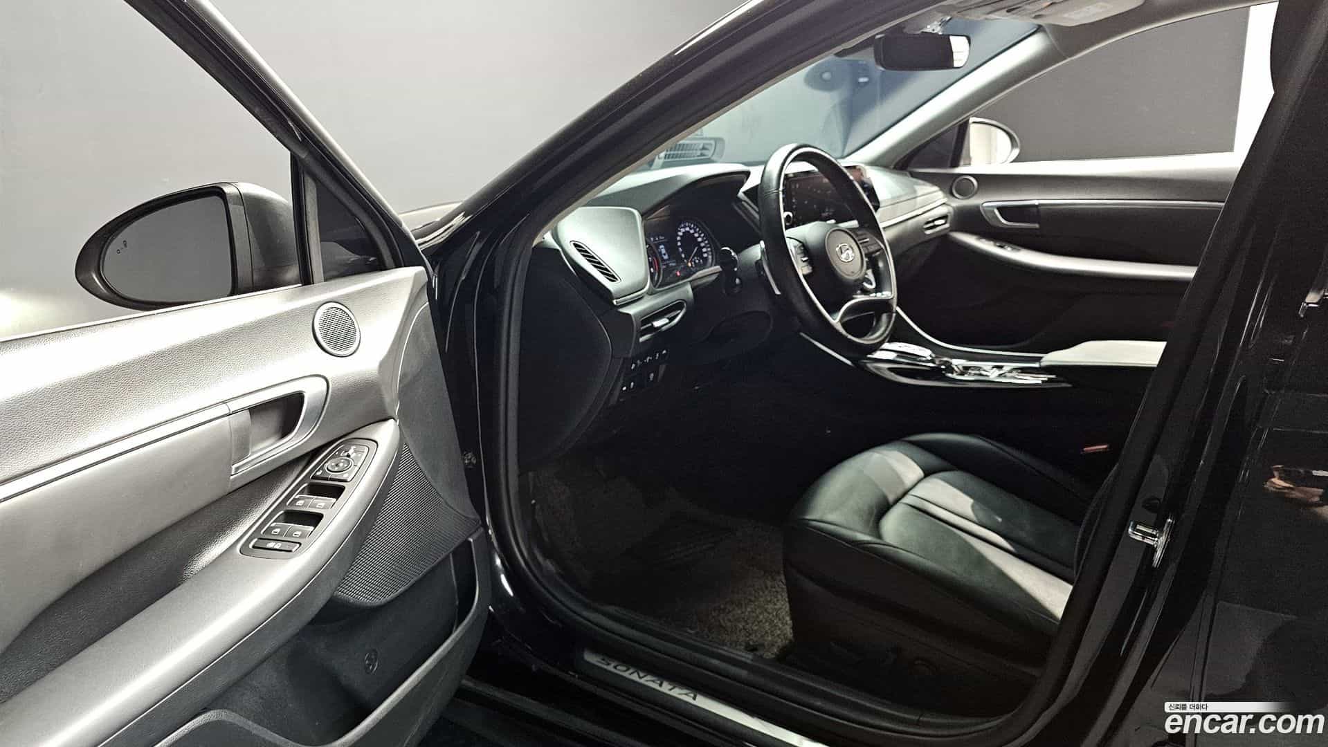 Sonata Hyundai 2021.2-INNER-010