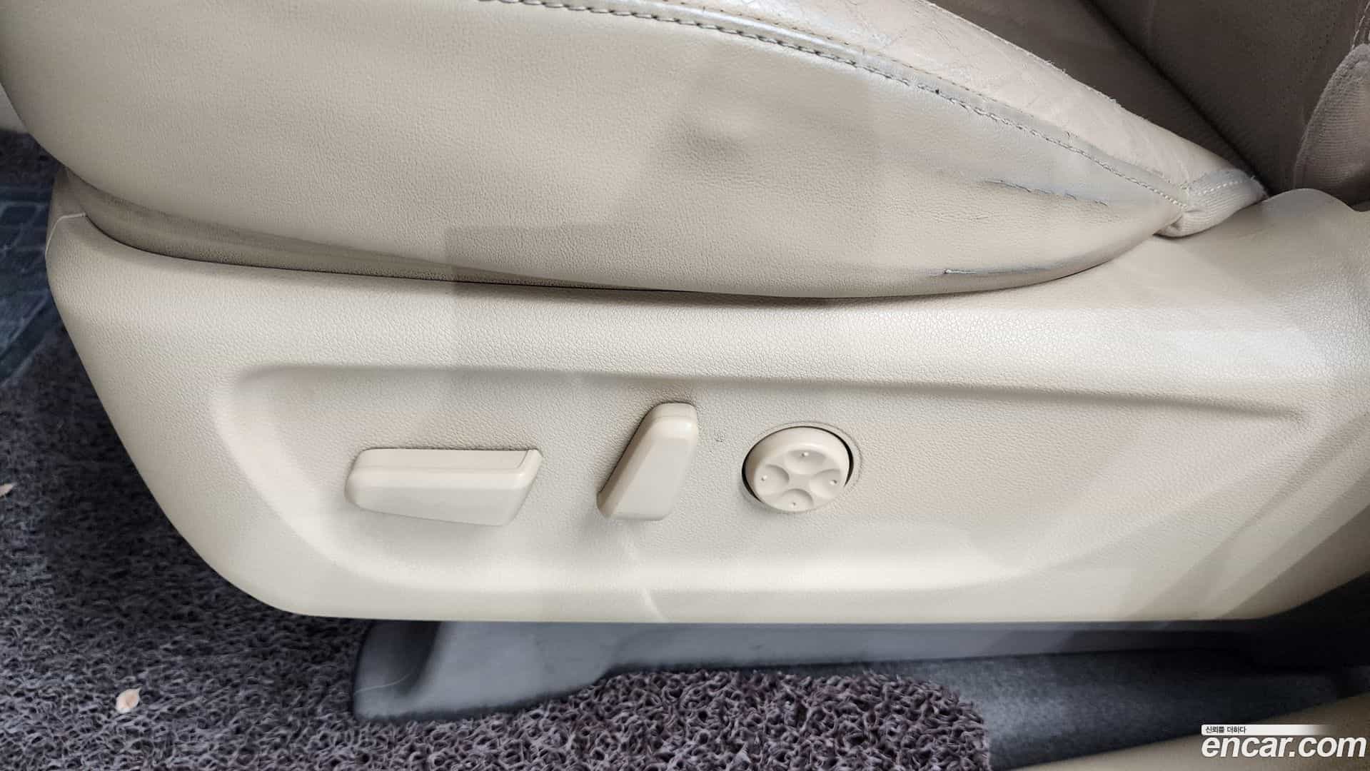 Canival Kia 2018.9-OPTION-044