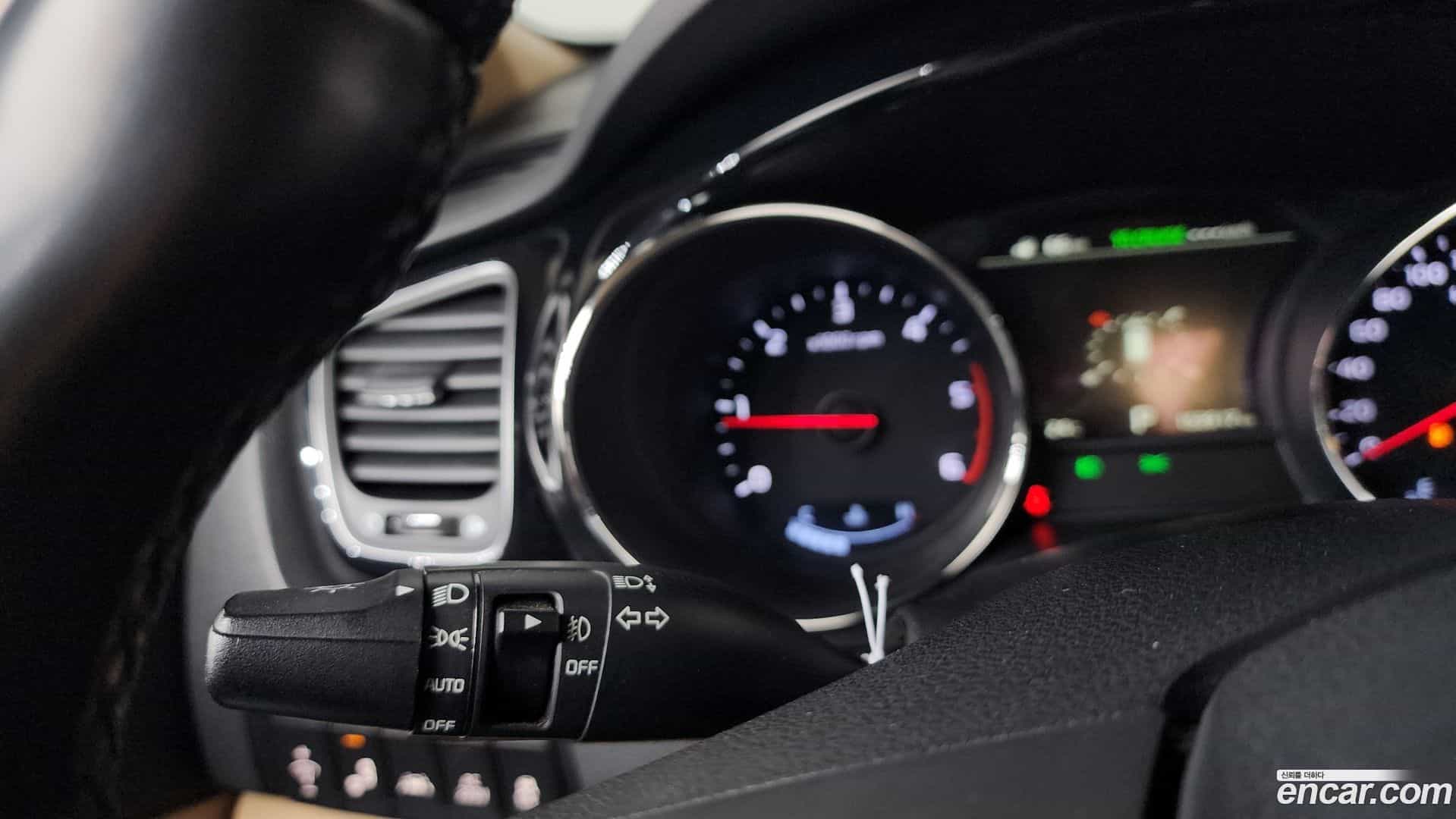 Canival Kia 2018.9-OPTION-047