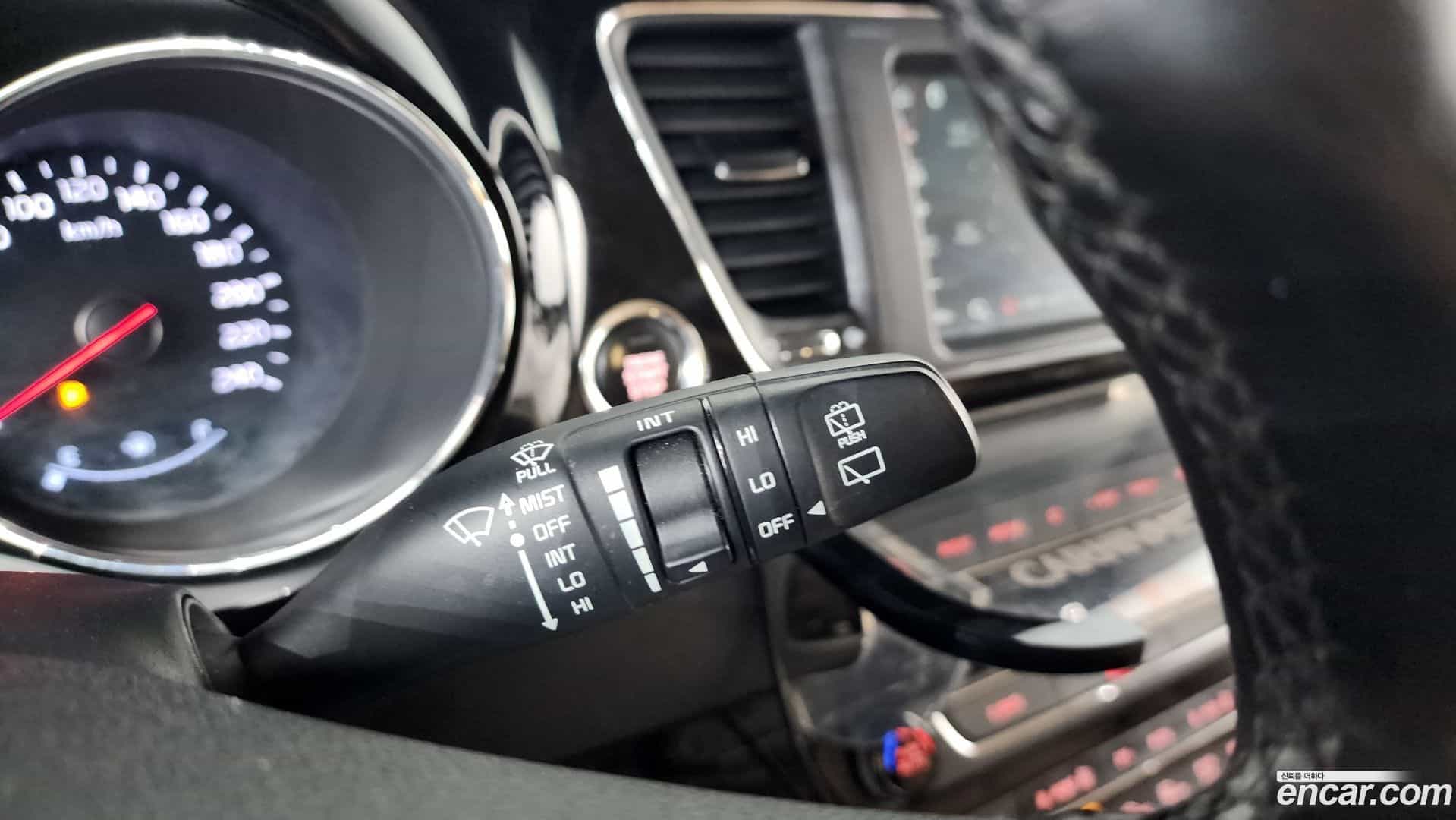 Canival Kia 2018.9-OPTION-051