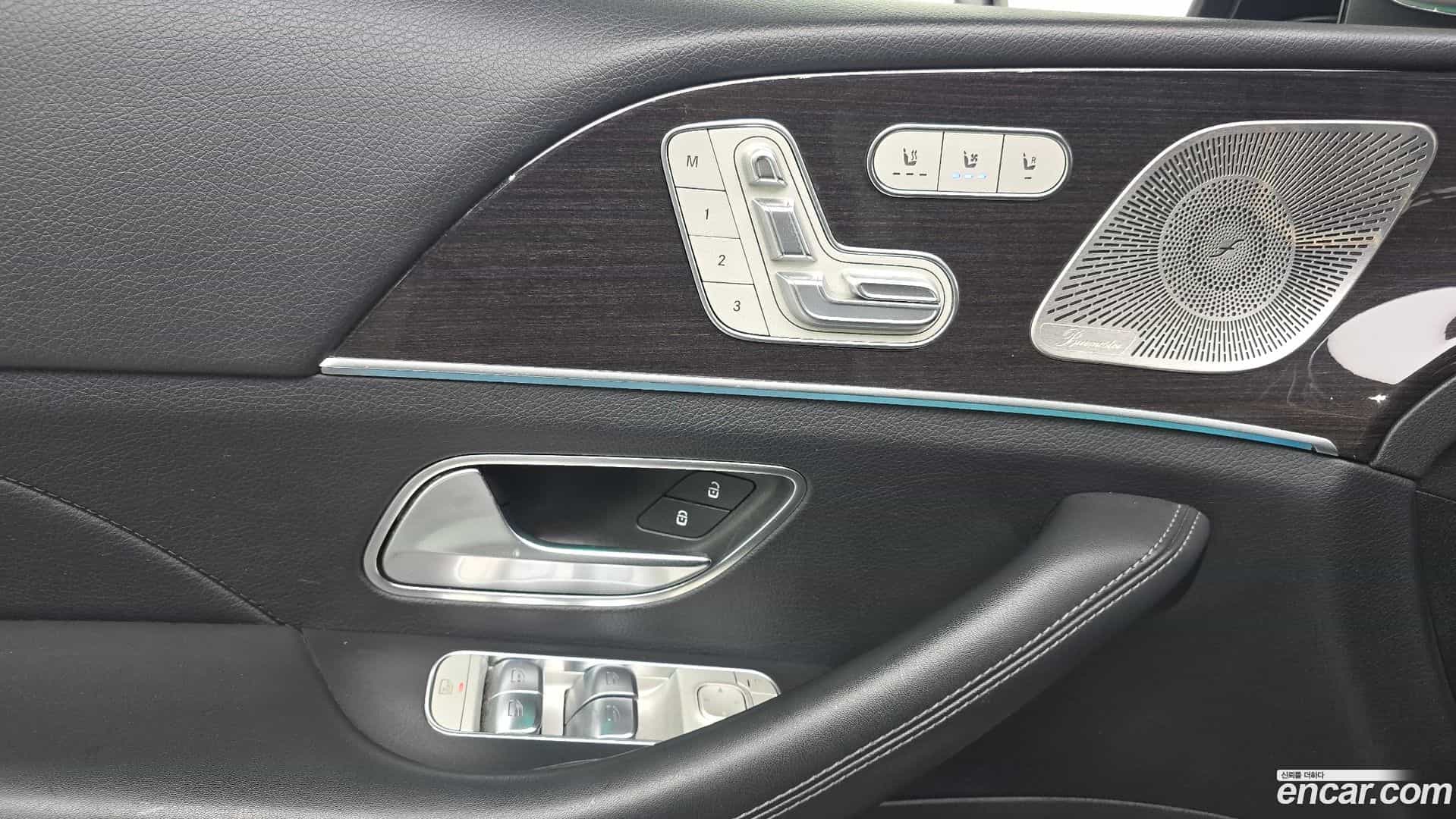 GLE-Class Mercedes-Benz 2022.2-OPTION-041