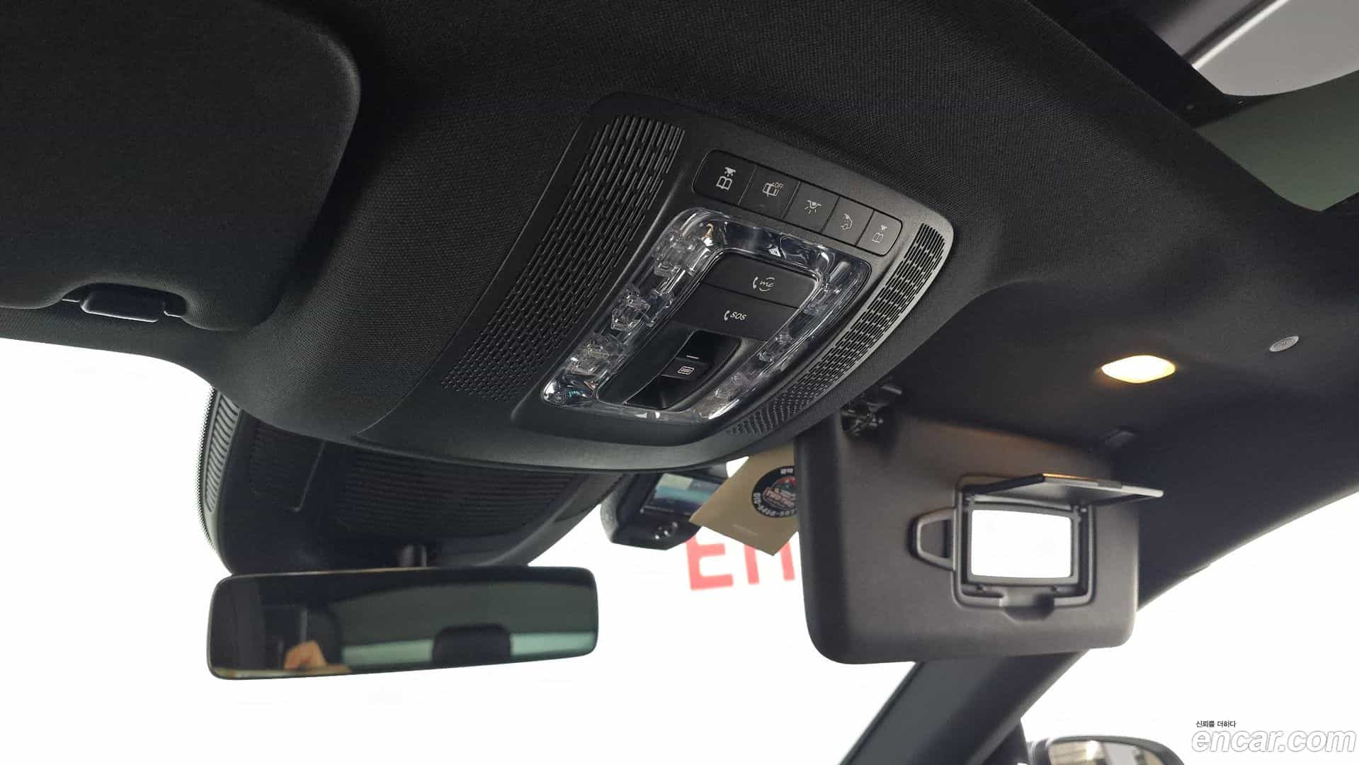 GLE-Class Mercedes-Benz 2022.2-OPTION-044