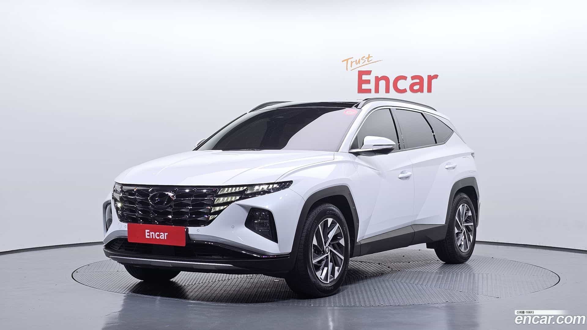 Tucson Hyundai 2022.3-OUTER-001