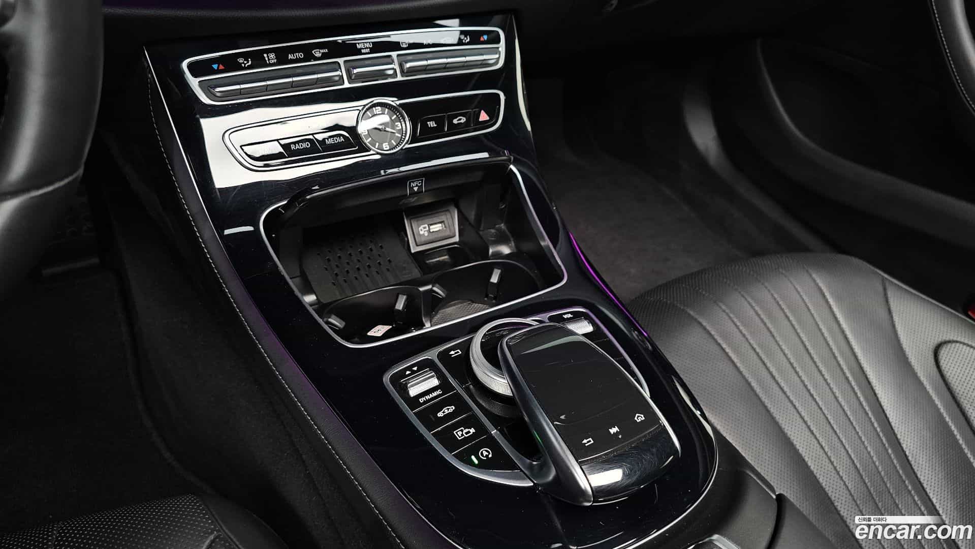 CLS-Class Mercedes-Benz 2018.10-OPTION-022