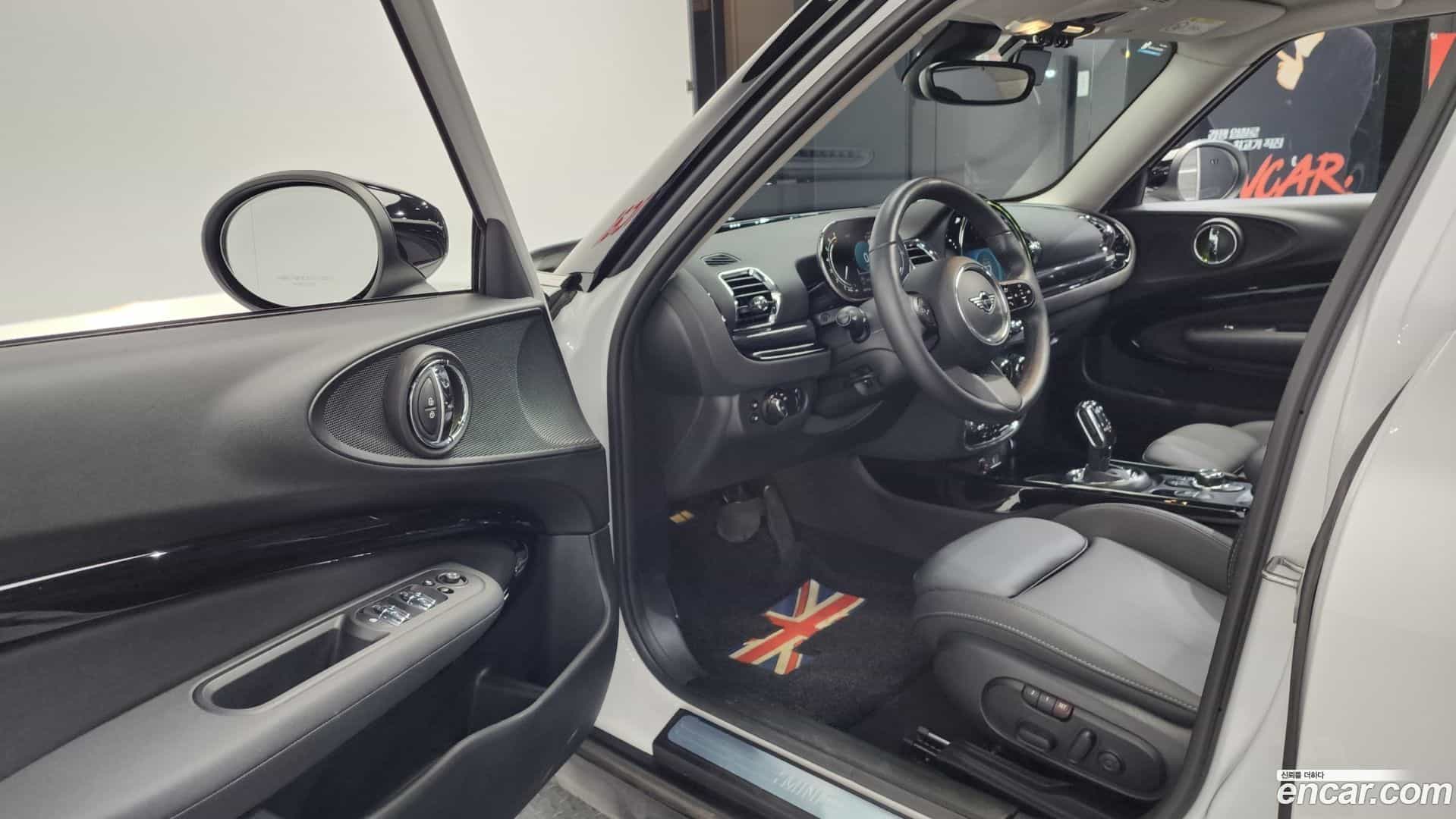 Clubman Mini 2024.0-INNER-010