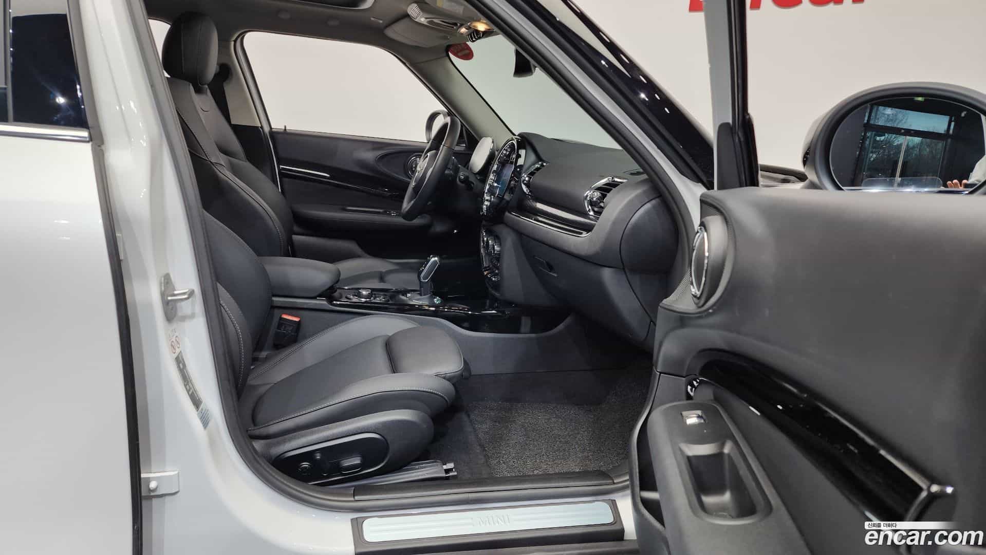 Clubman Mini 2024.0-OPTION-015