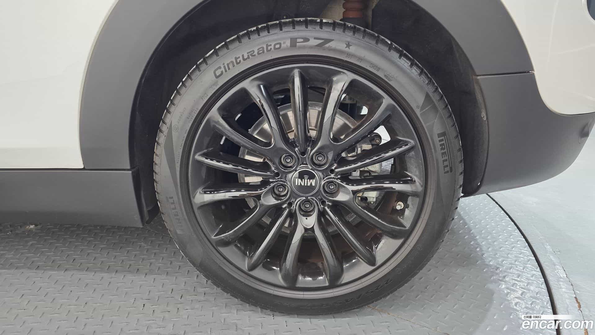 Clubman Mini 2024.0-OUTER-031