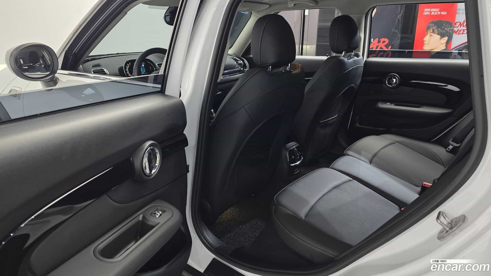 Clubman Mini 2024.0-INNER-036