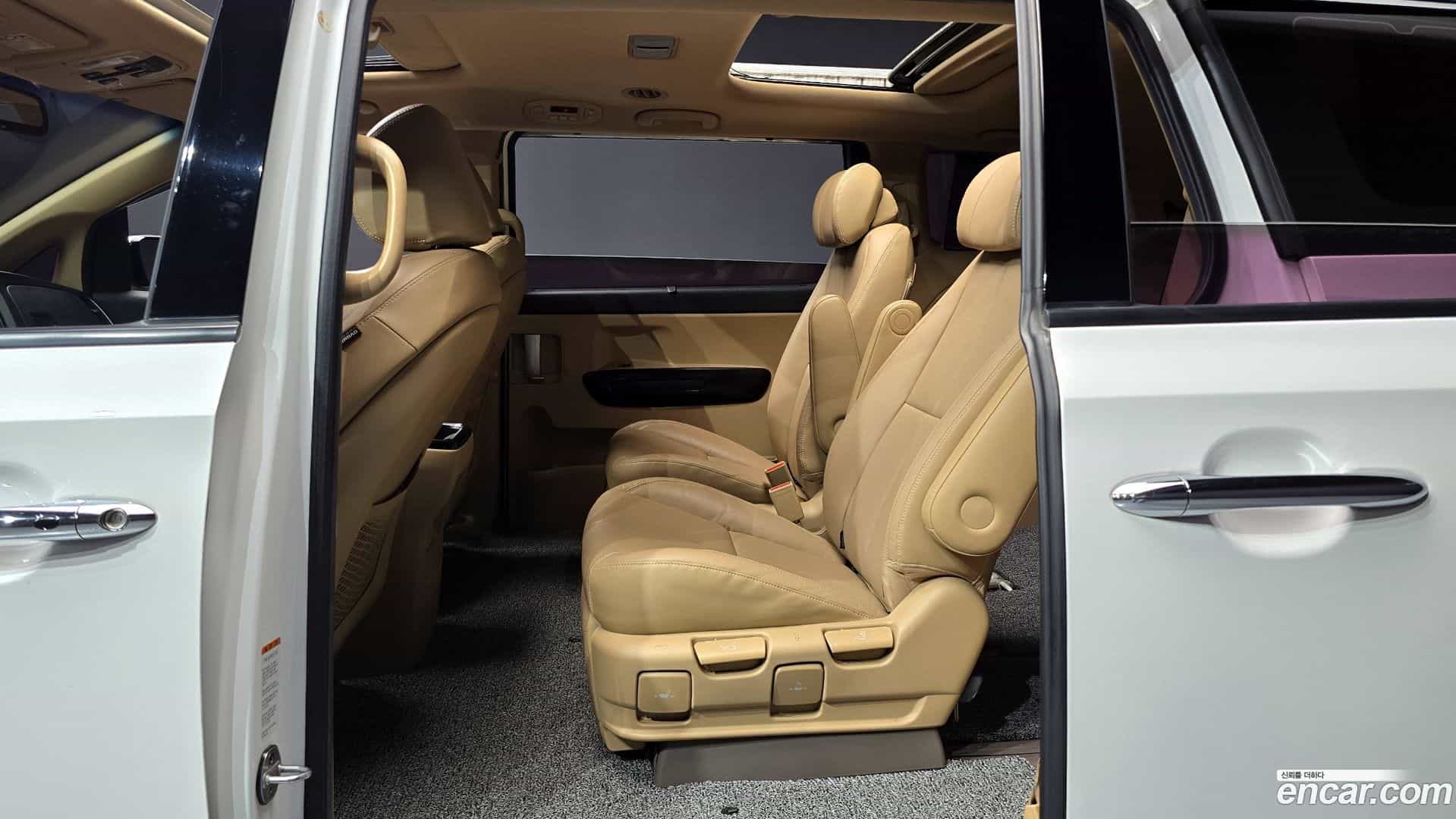 Canival Kia 2018.1-OPTION-016