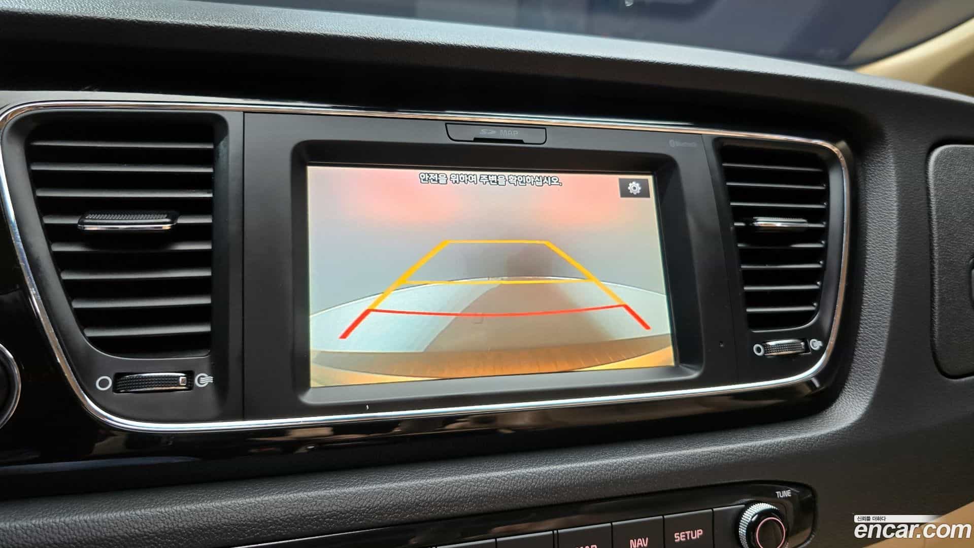 Canival Kia 2018.1-OPTION-019