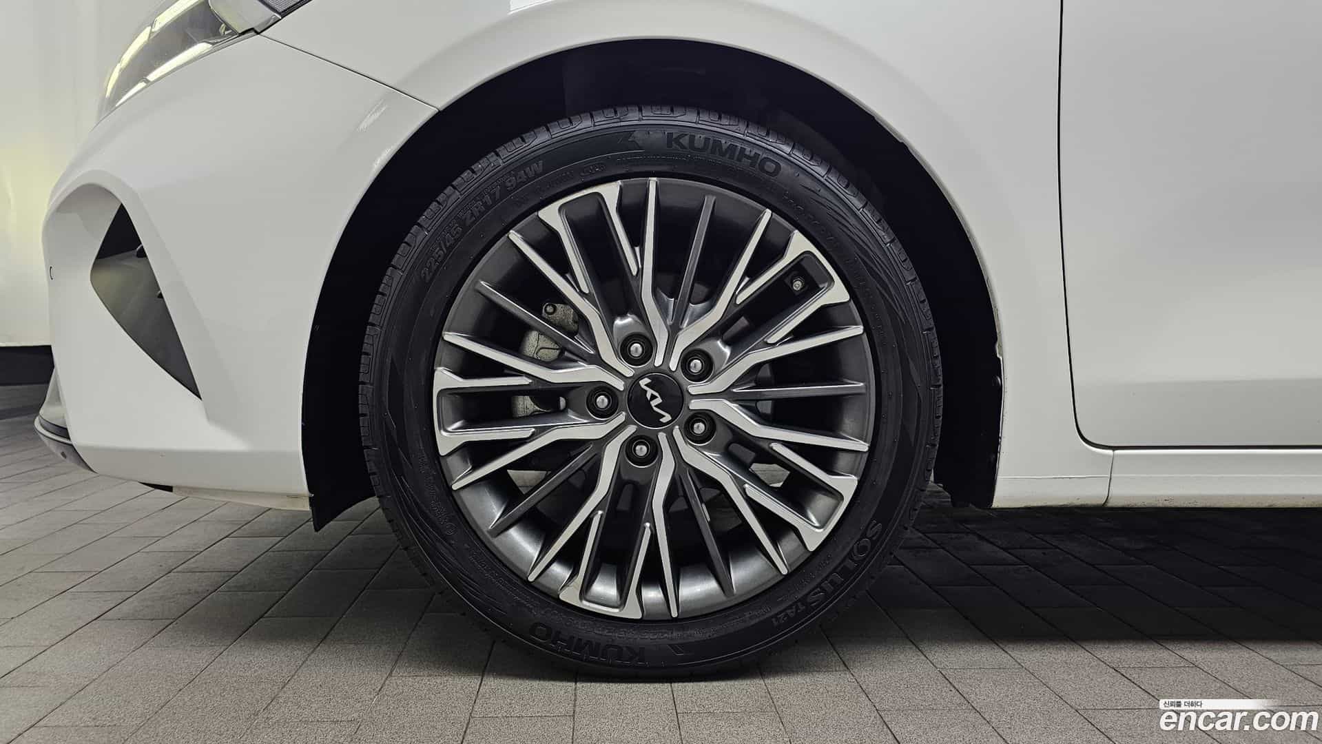 K3 Kia 2023.11-OUTER-005