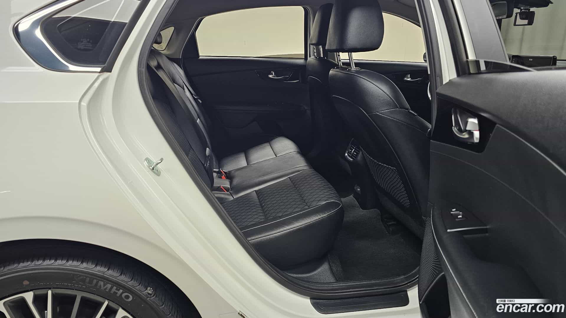 K3 Kia 2023.11-OPTION-015