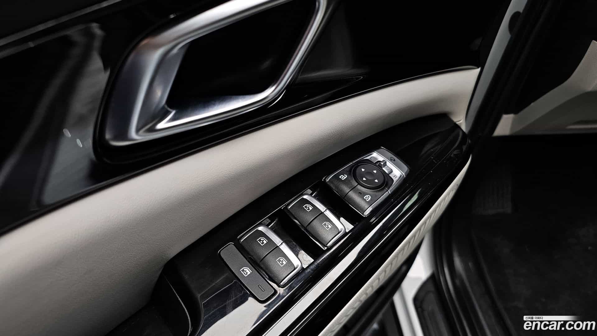 Canival Kia 2021.3-OPTION-043