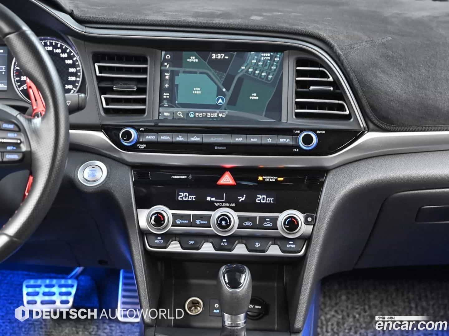 AVANTE Hyundai 2018.11-OPTION-018