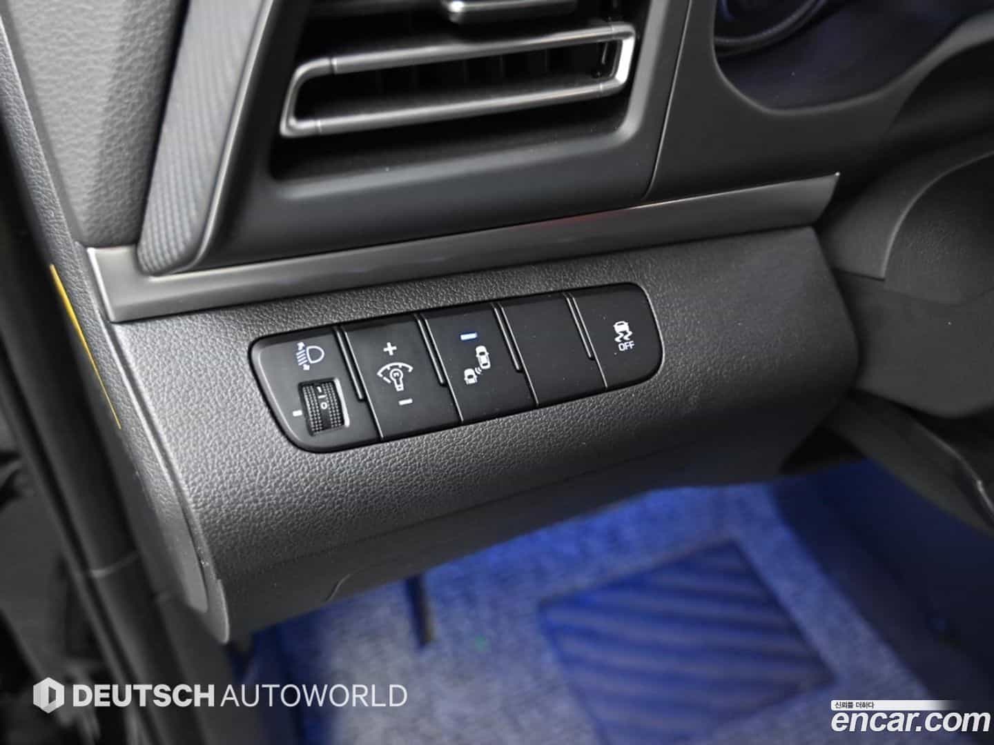 AVANTE Hyundai 2018.11-OPTION-021