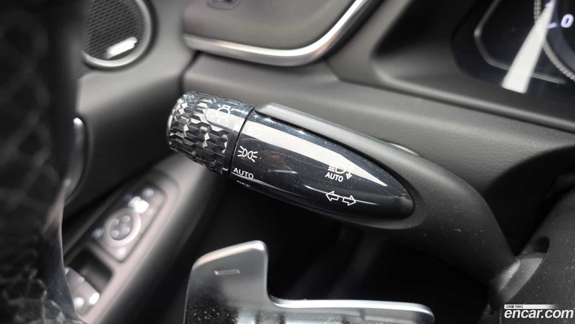 Sonata Hyundai 2019.10-OPTION-024