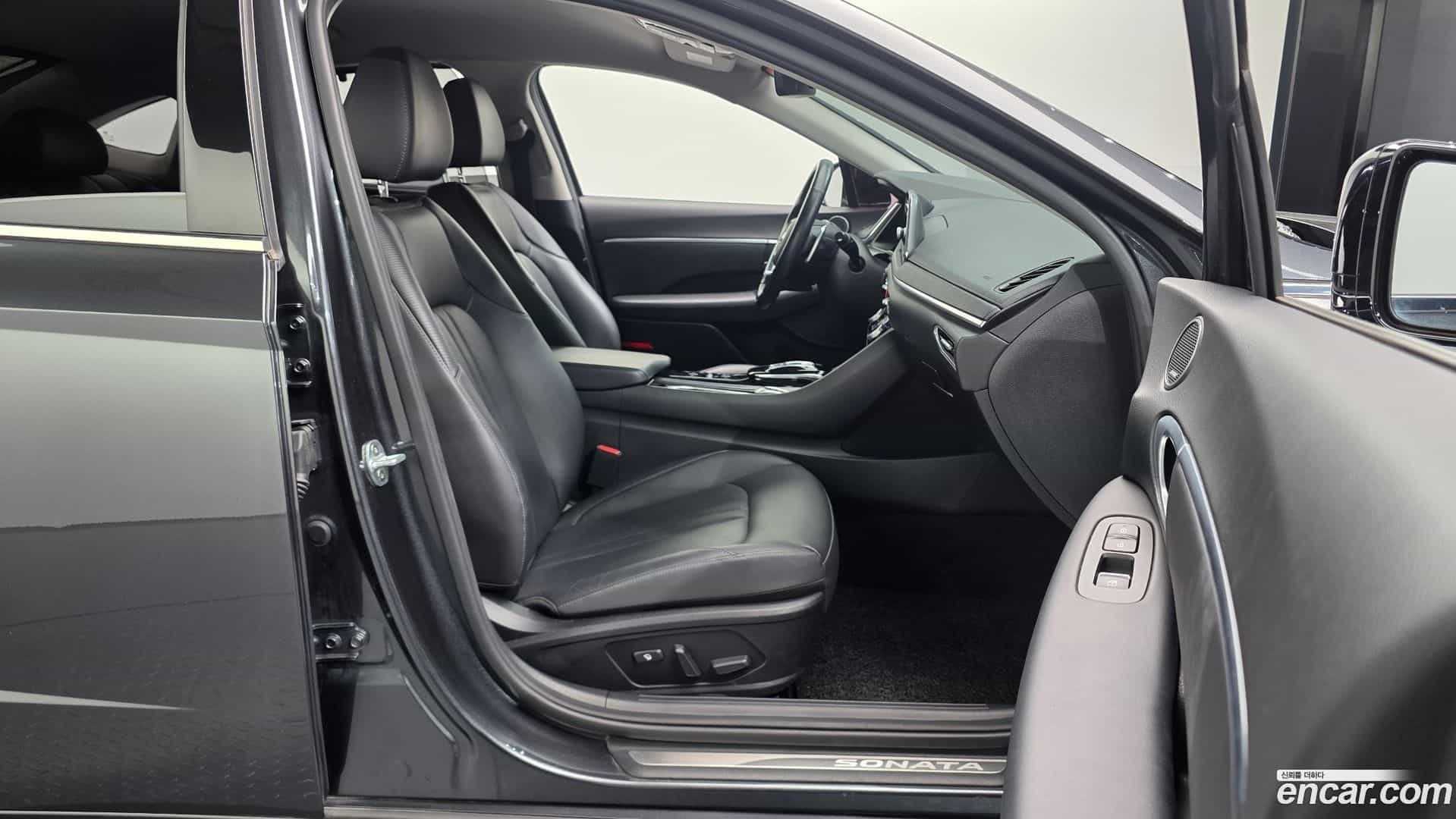 Sonata Hyundai 2019.10-INNER-036