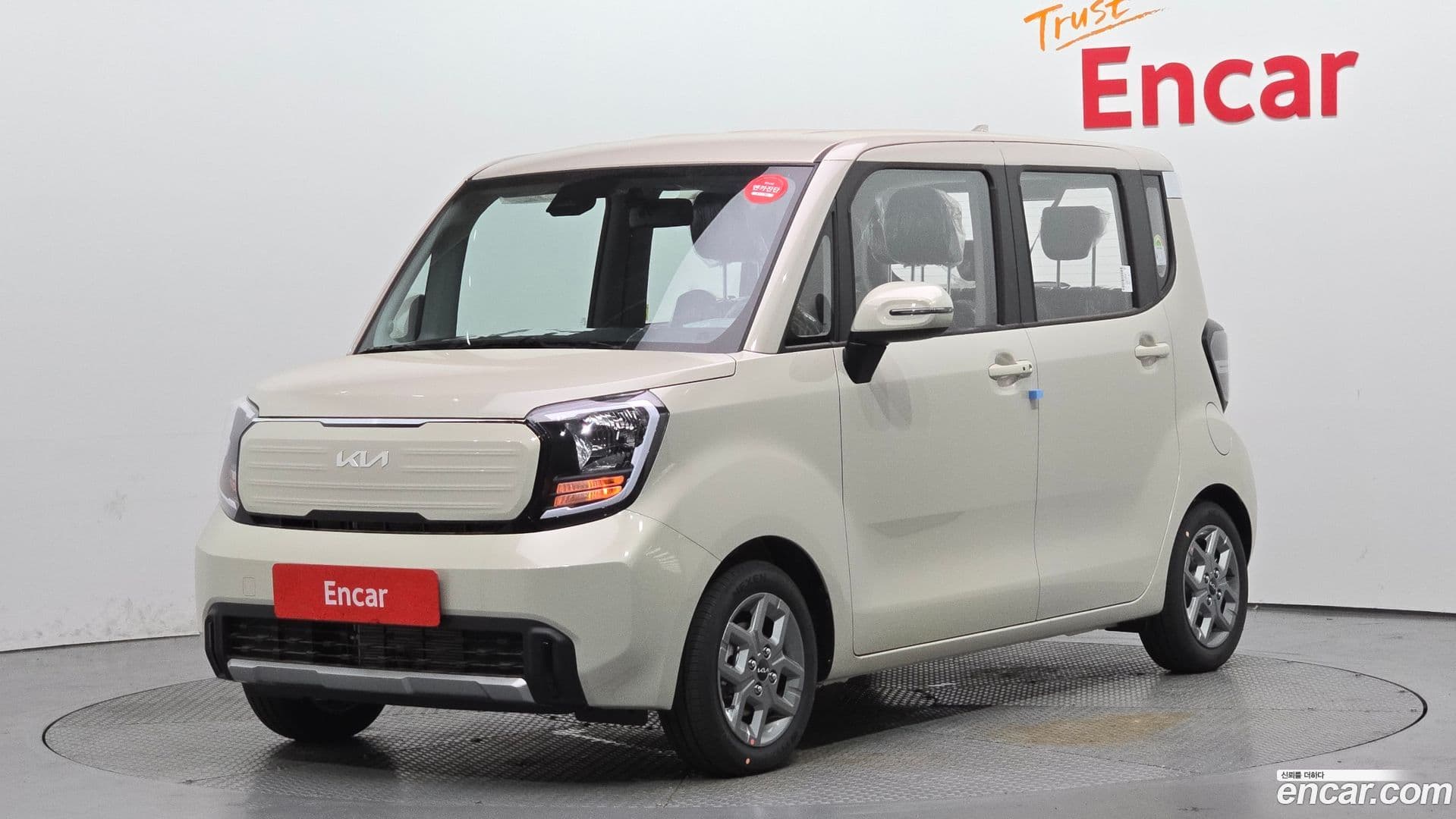 Main__Slider__Photo:RAY Kia 2026.3-0