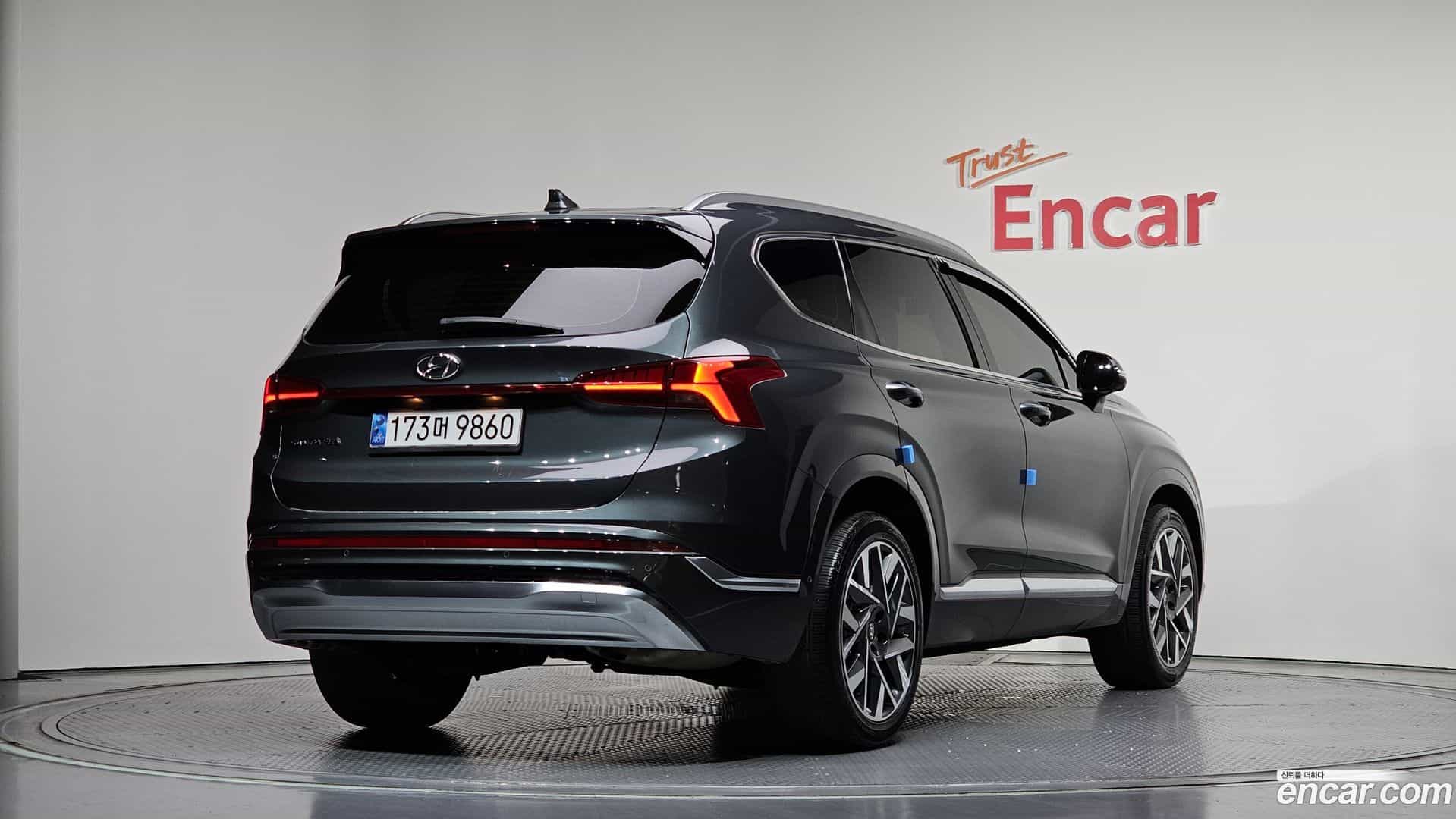 Santafe Hyundai 2021.2-OUTER-002