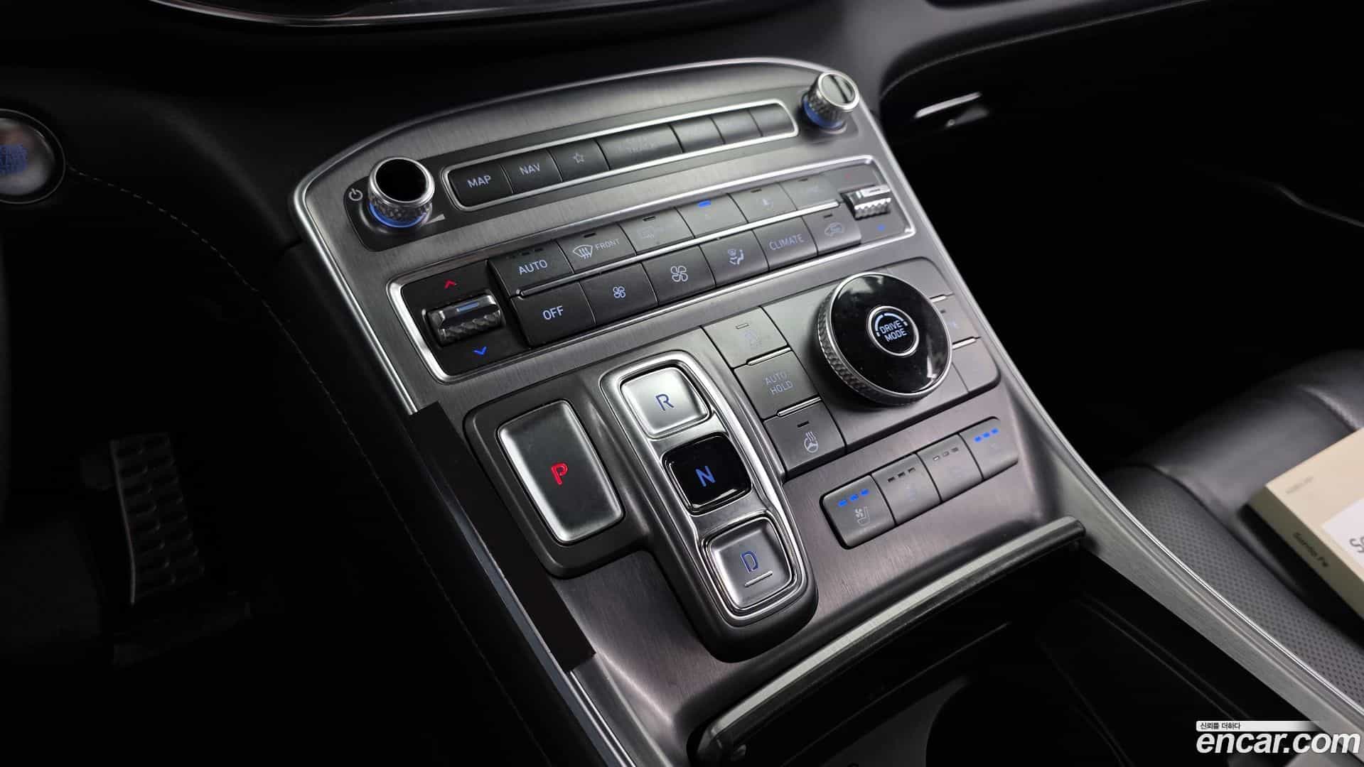 Santafe Hyundai 2021.2-INNER-009