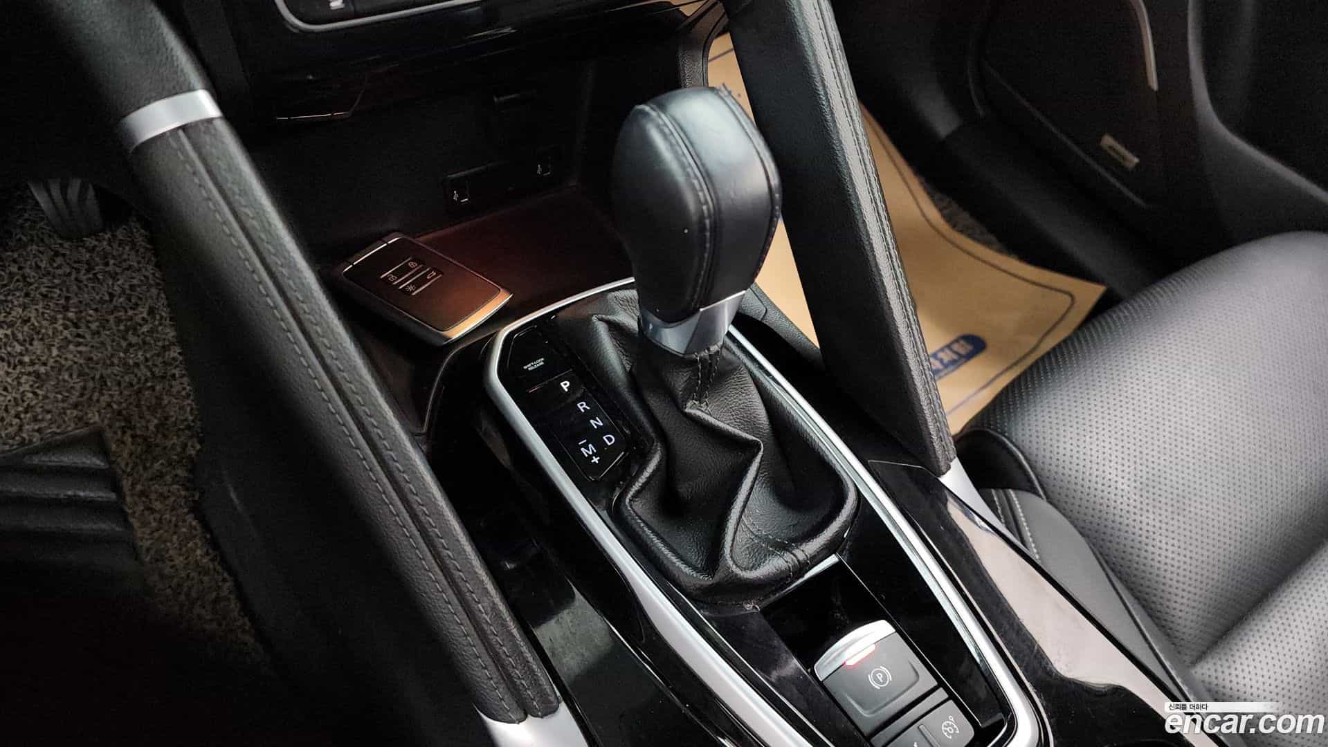 QM6 Renault Korea 2020.11-INNER-009