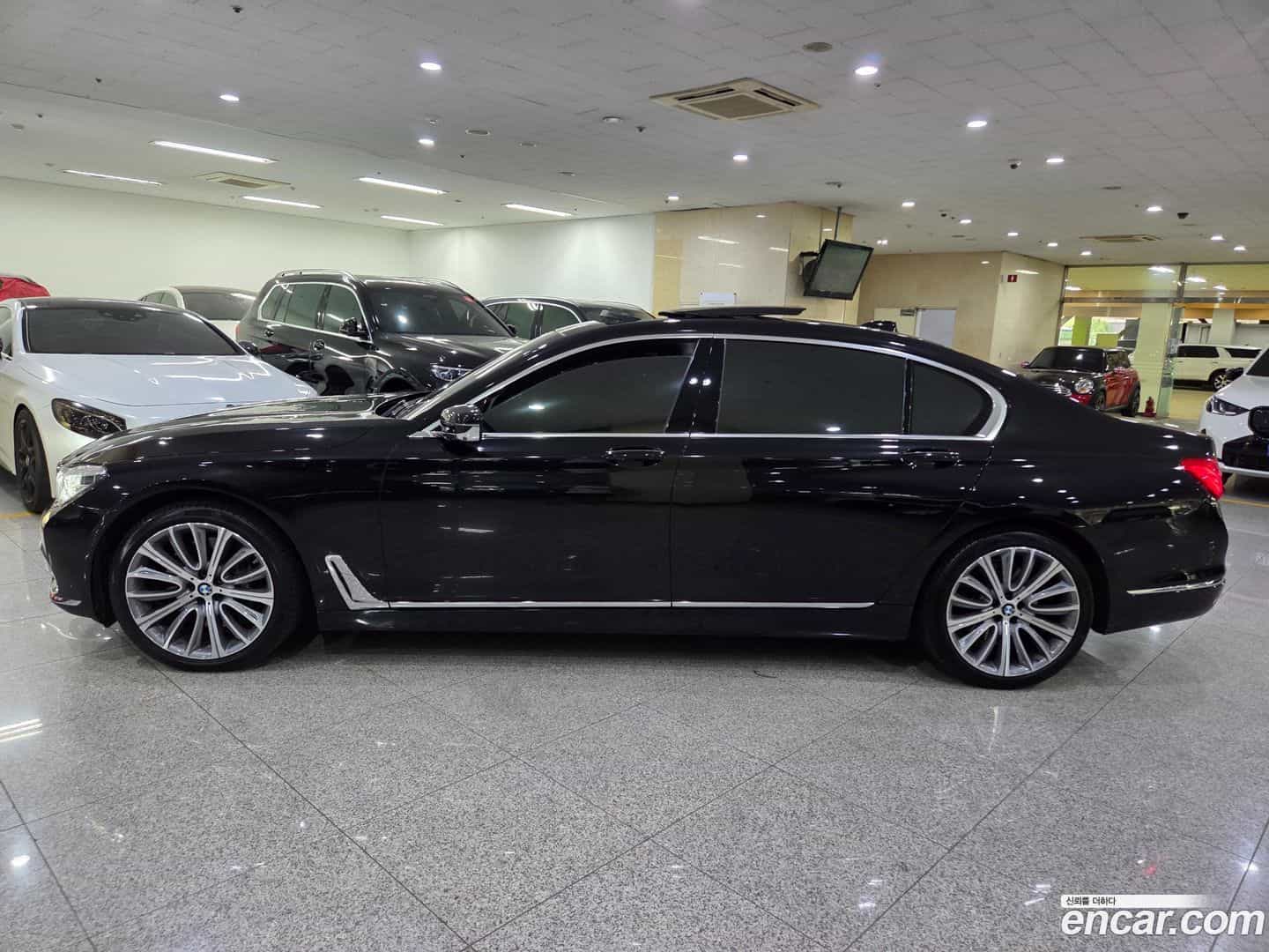 7-Series BMW 2016.11-OUTER-003