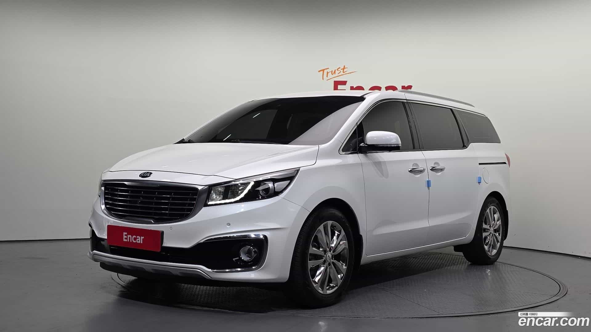Canival Kia 2017.1-OUTER-001