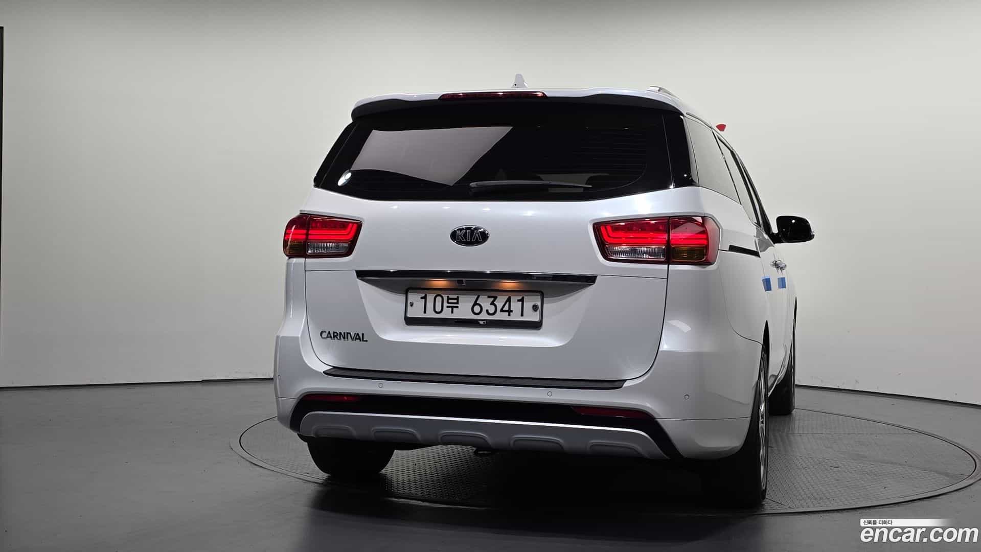 Canival Kia 2017.1-OUTER-004