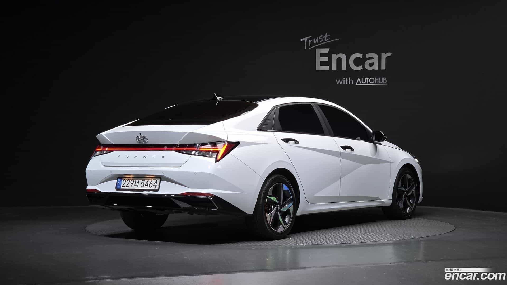 AVANTE Hyundai 2023.0-OUTER-002