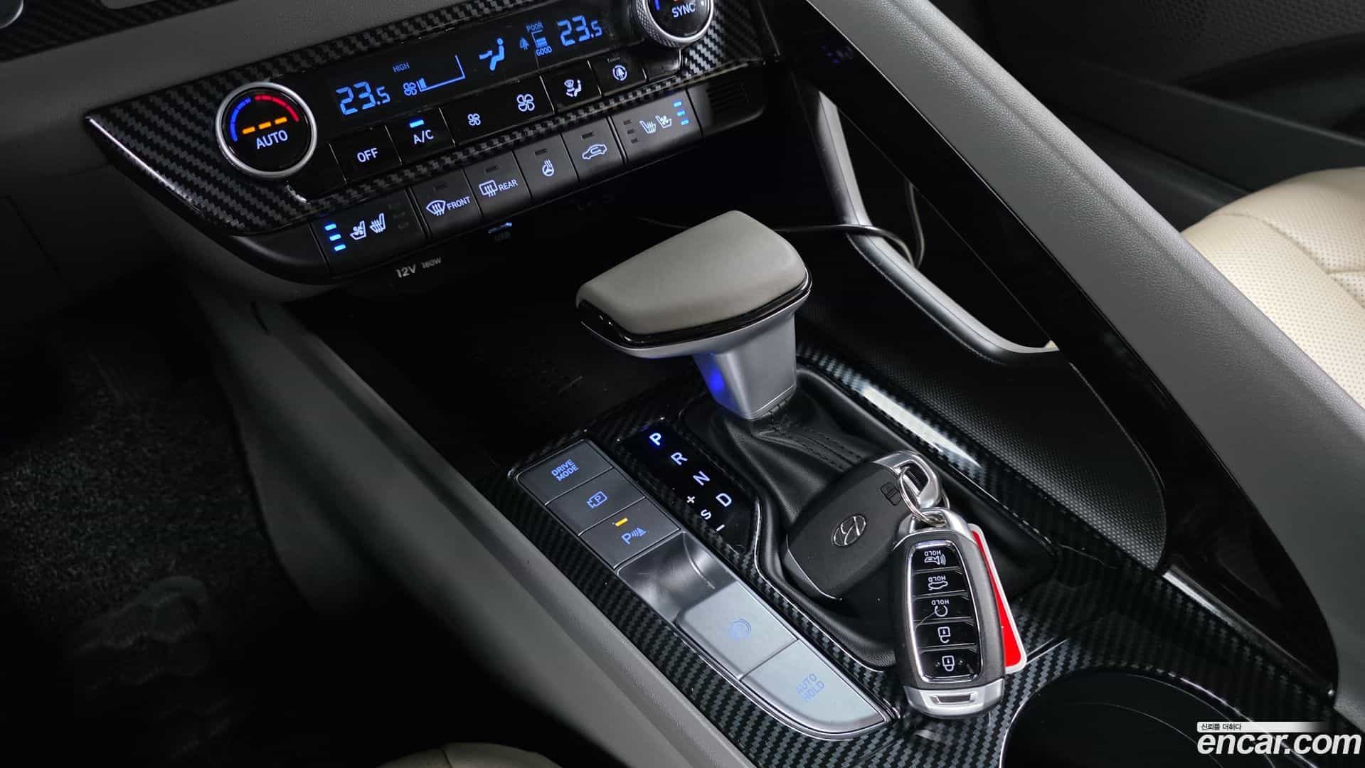 AVANTE Hyundai 2023.0-INNER-009