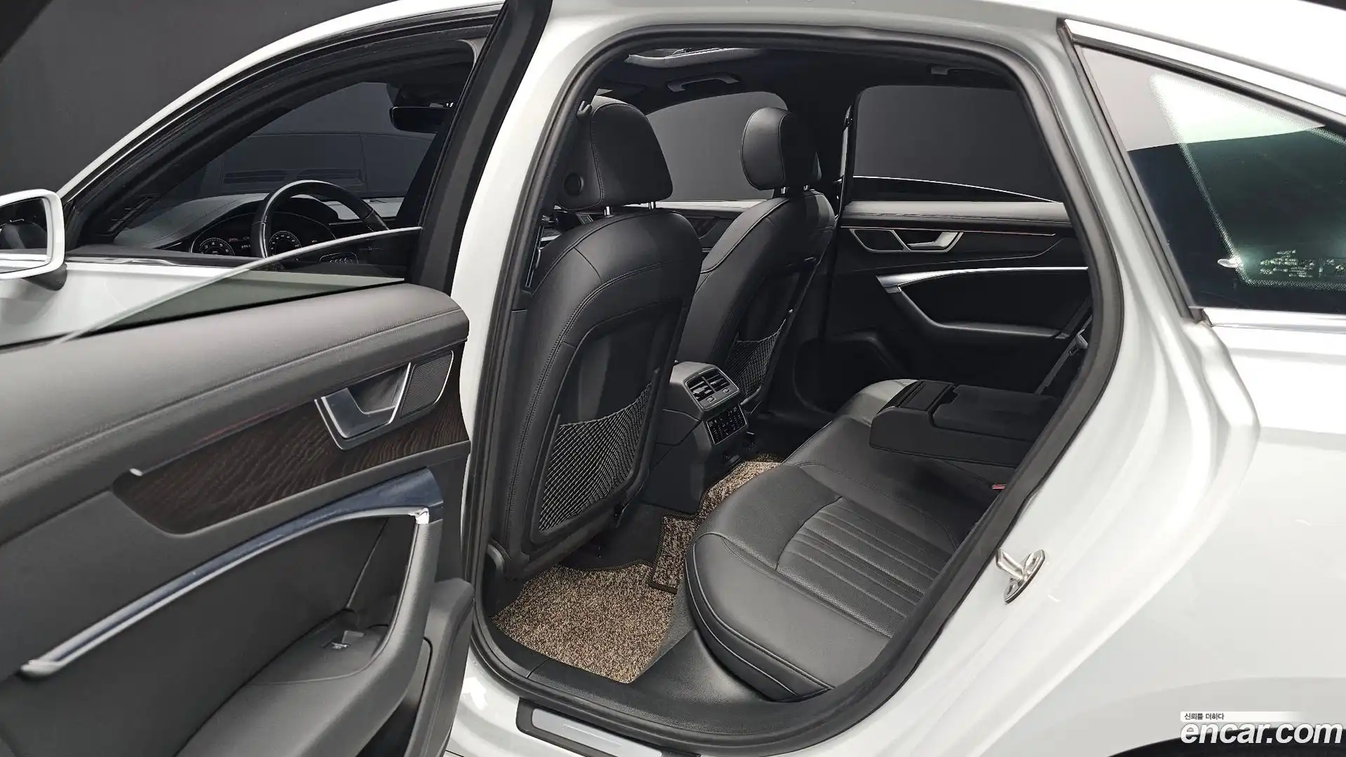 A6 Audi 2021.0-OPTION-016