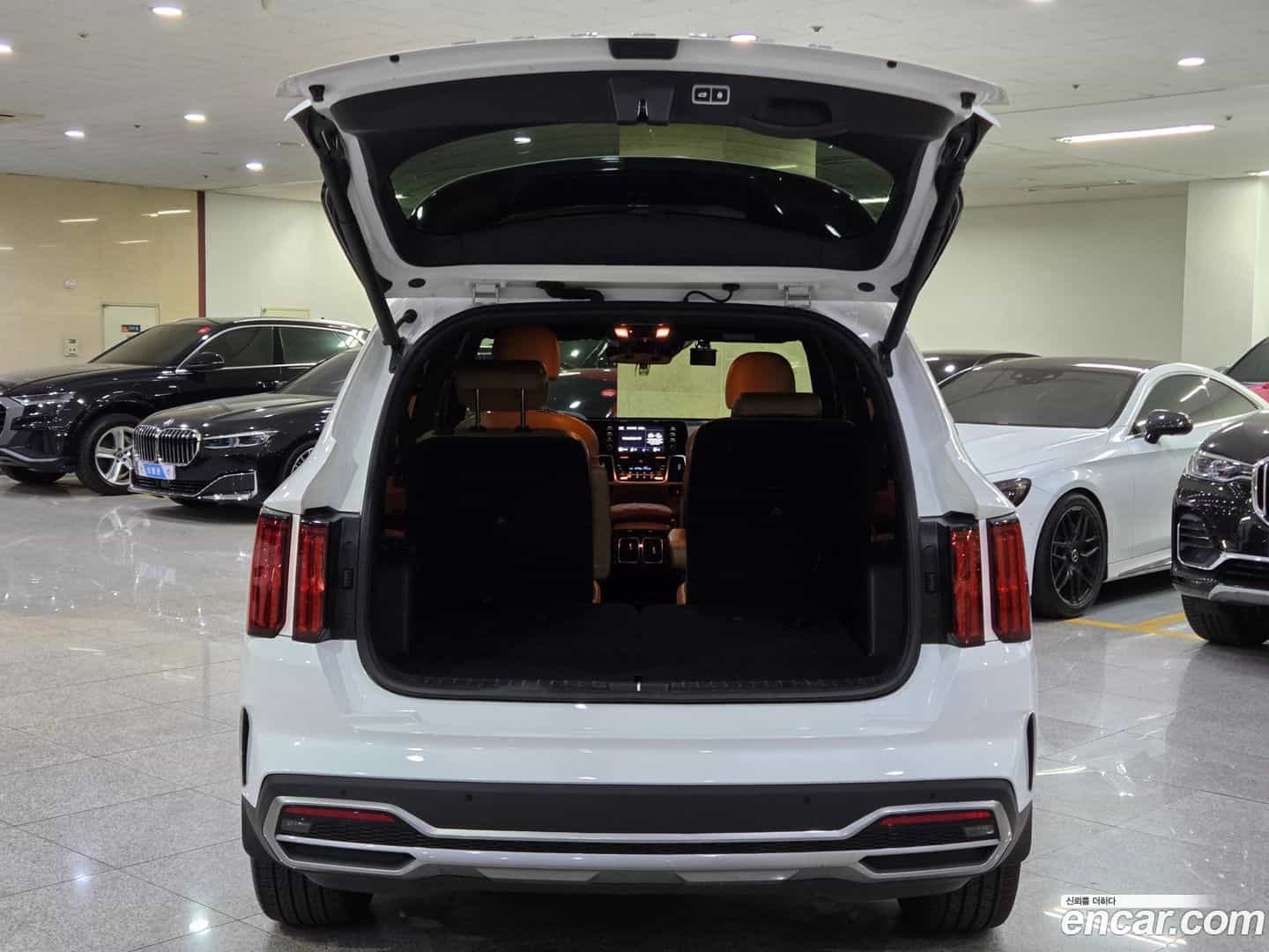 Sorento Kia 2020.5-OPTION-024