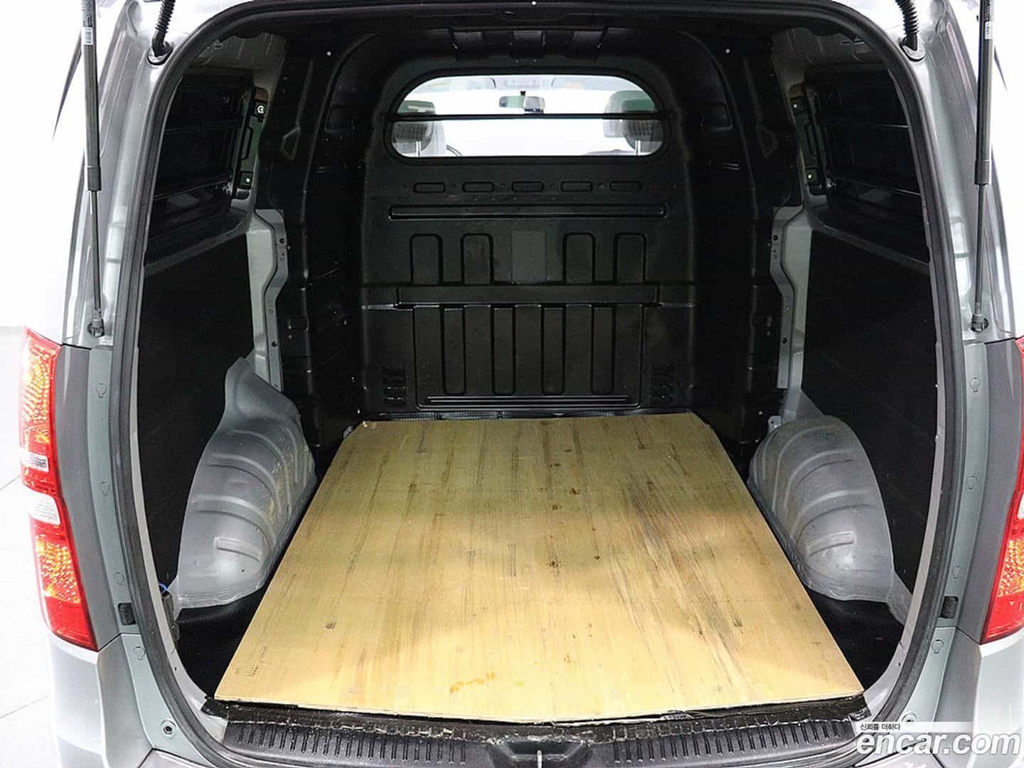Starex Hyundai 2018.10-OPTION-024