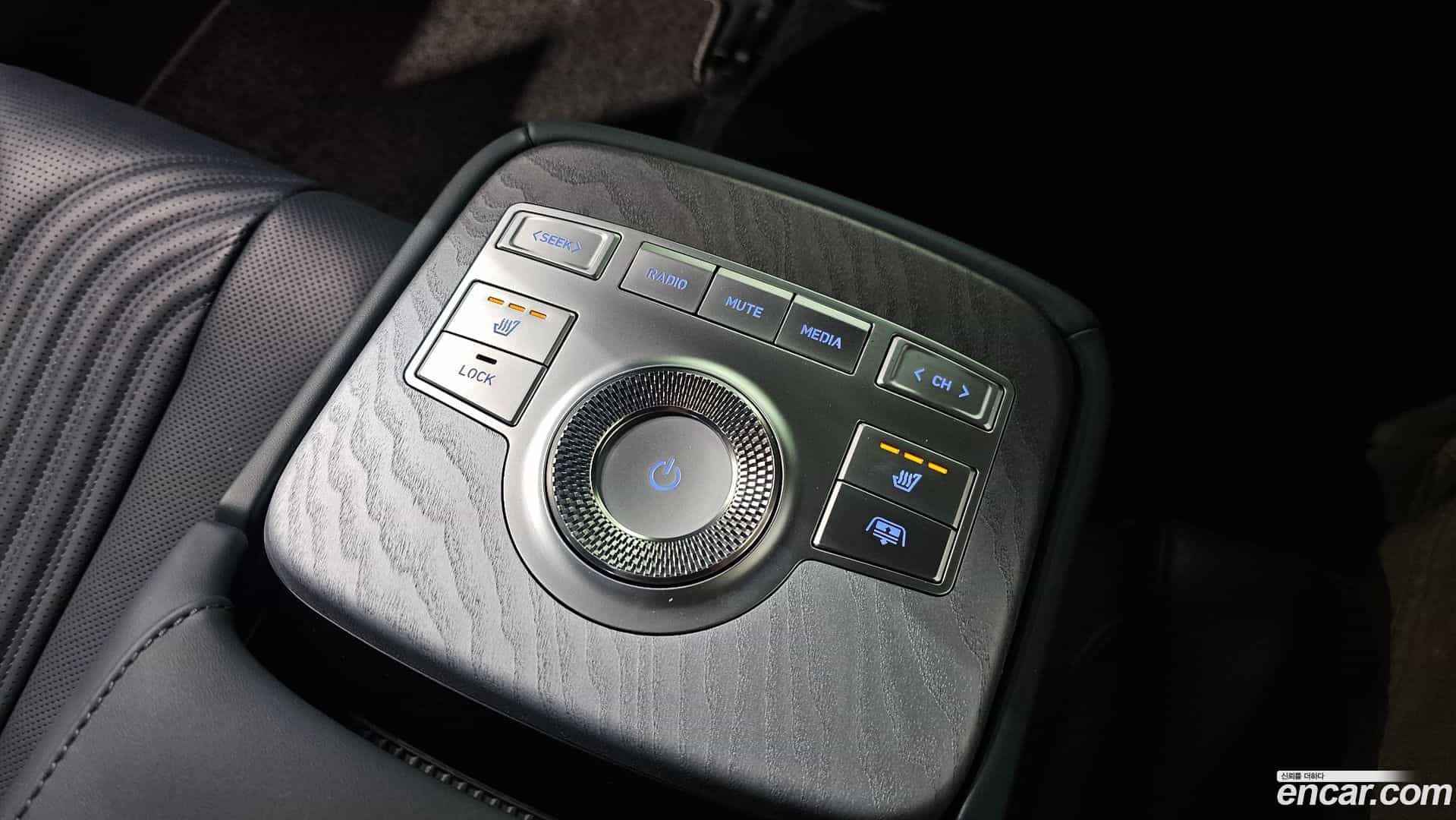 G80 Genesis 2022.0-OPTION-044