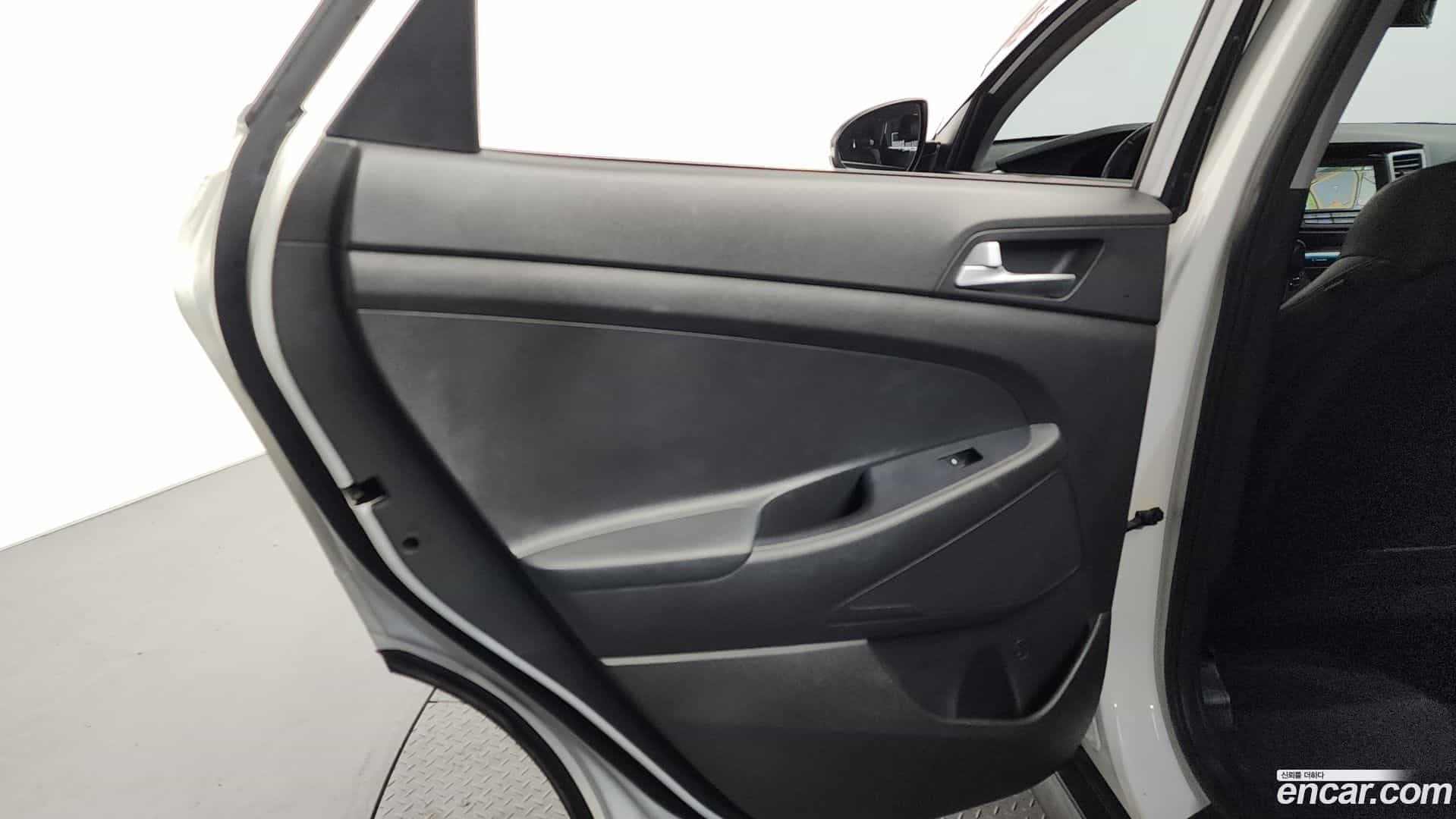 Tucson Hyundai 2016.4-INNER-035