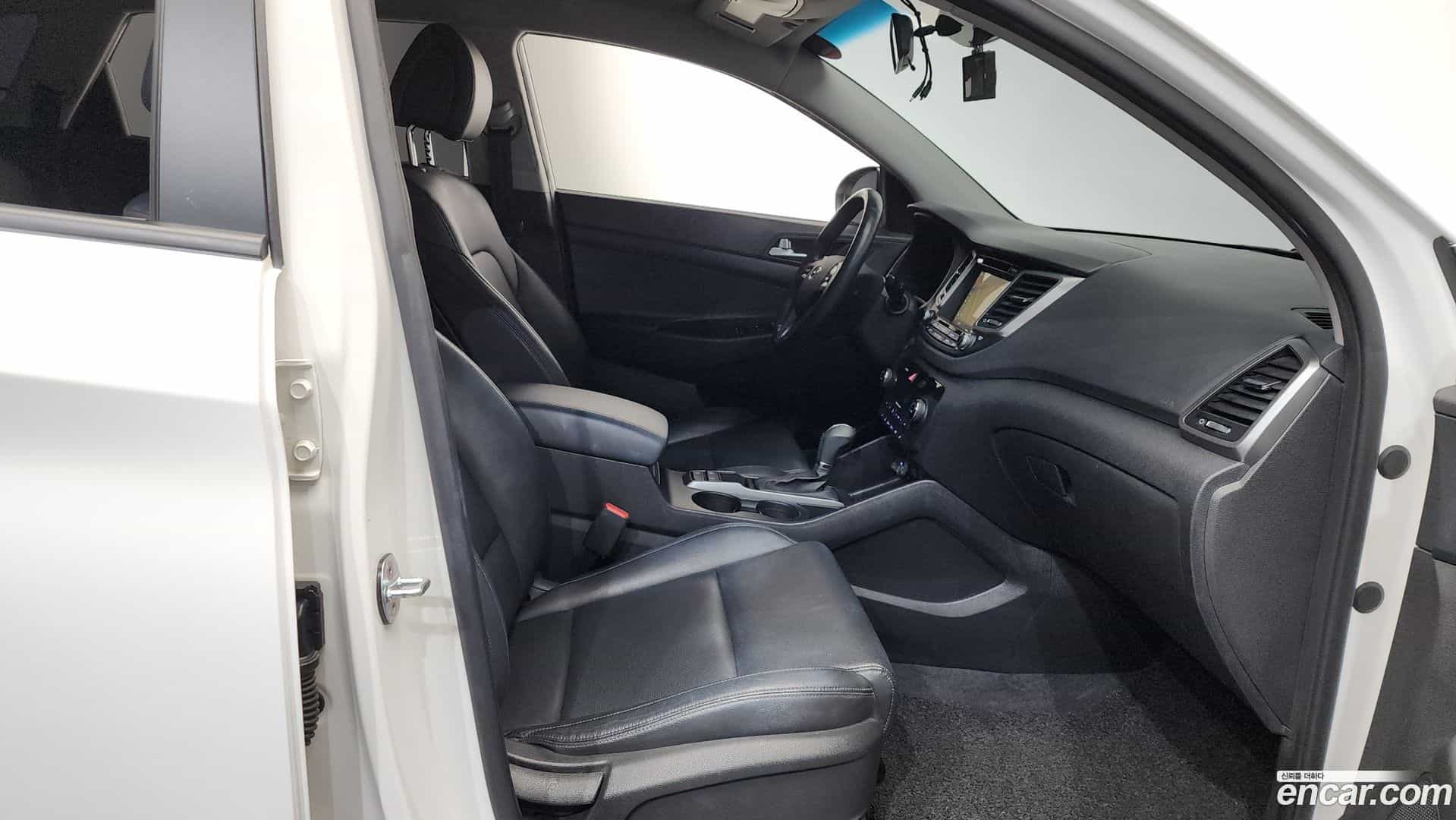 Tucson Hyundai 2016.4-INNER-036