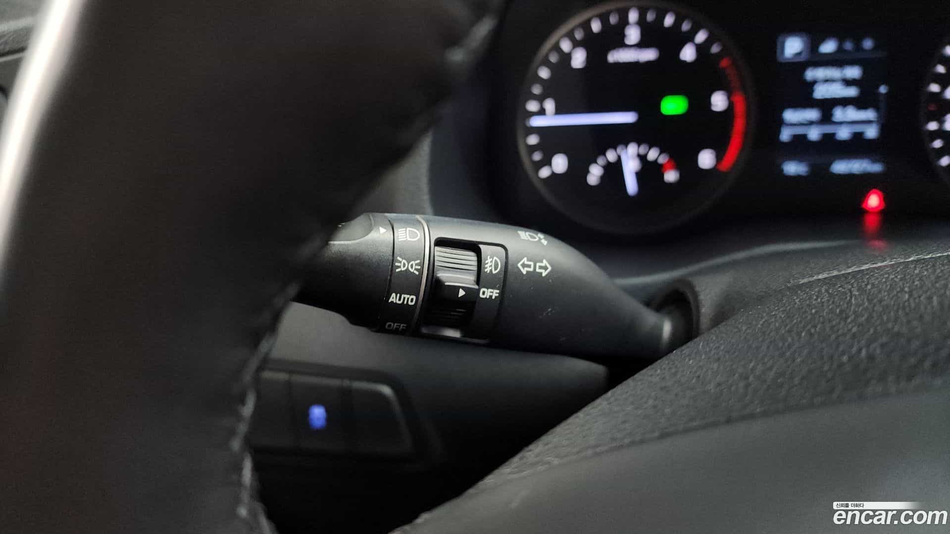 Tucson Hyundai 2016.4-OPTION-043