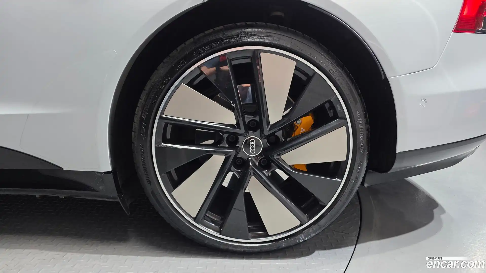e-tron GT Audi 2021.11-OUTER-031