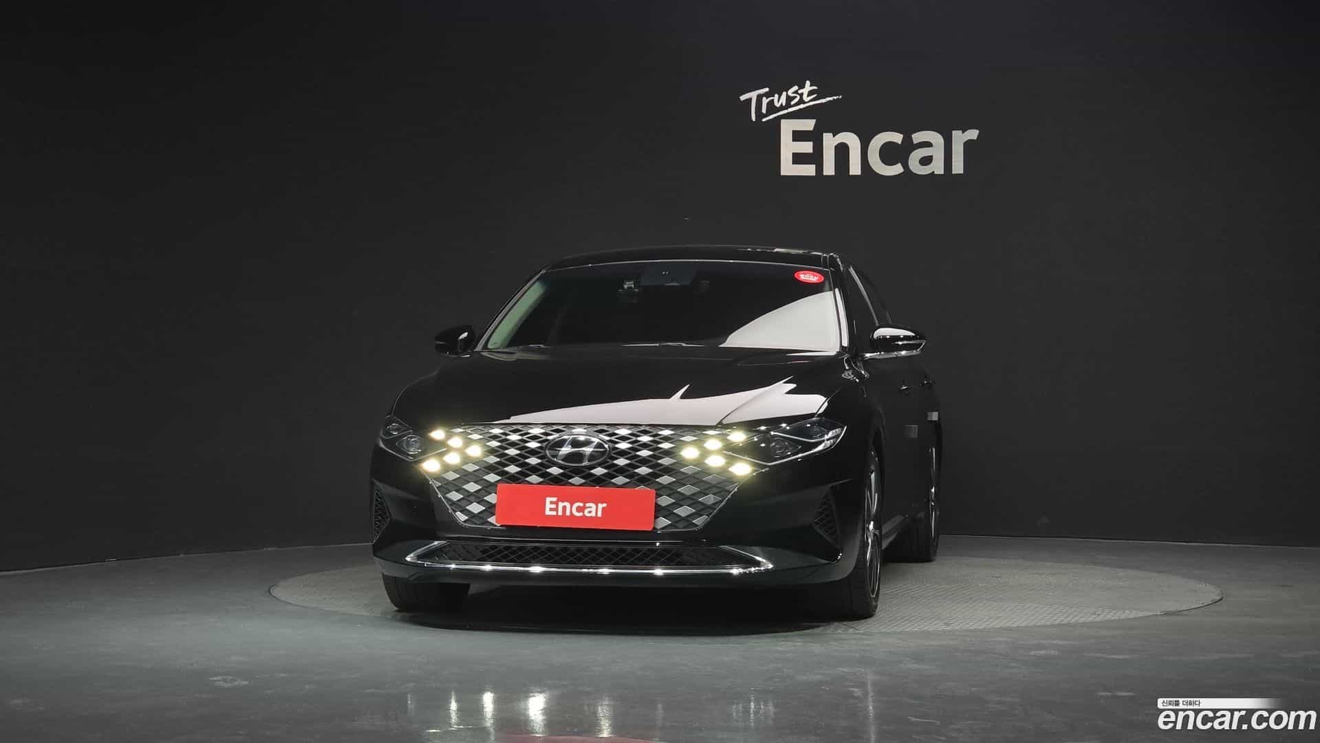 Grandeur Hyundai 2020.0-OUTER-003
