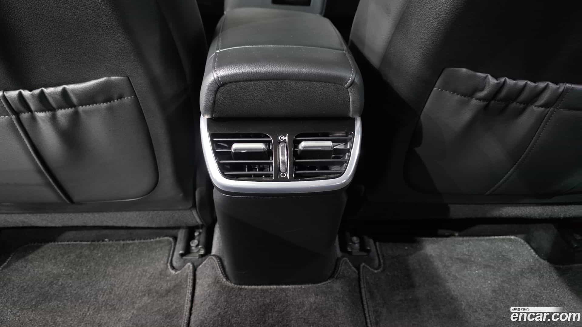 Grandeur Hyundai 2020.0-OPTION-042