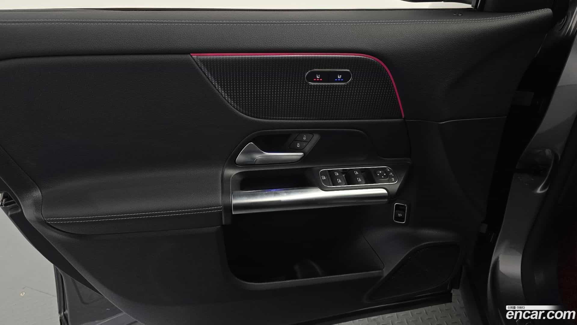 EQA Mercedes-Benz 2022.11-INNER-035