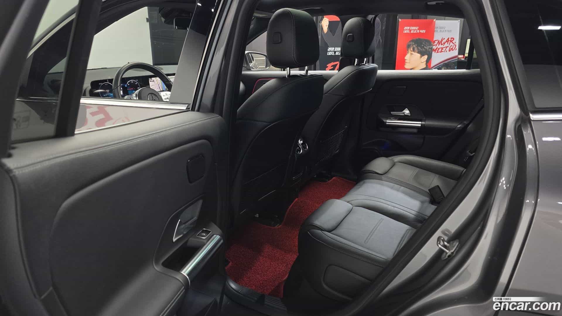 EQA Mercedes-Benz 2022.11-INNER-036