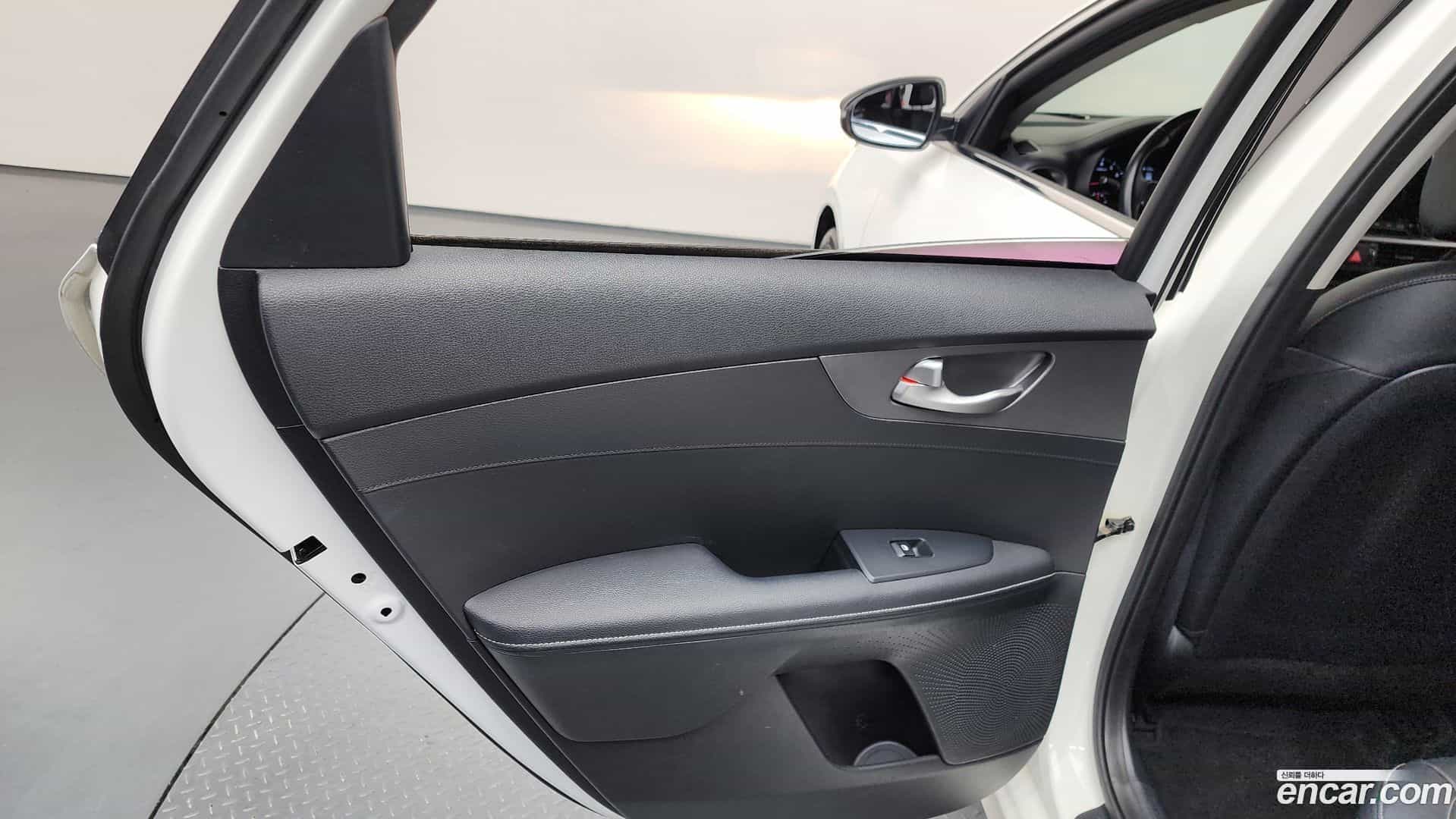 K3 Kia 2018.5-INNER-035
