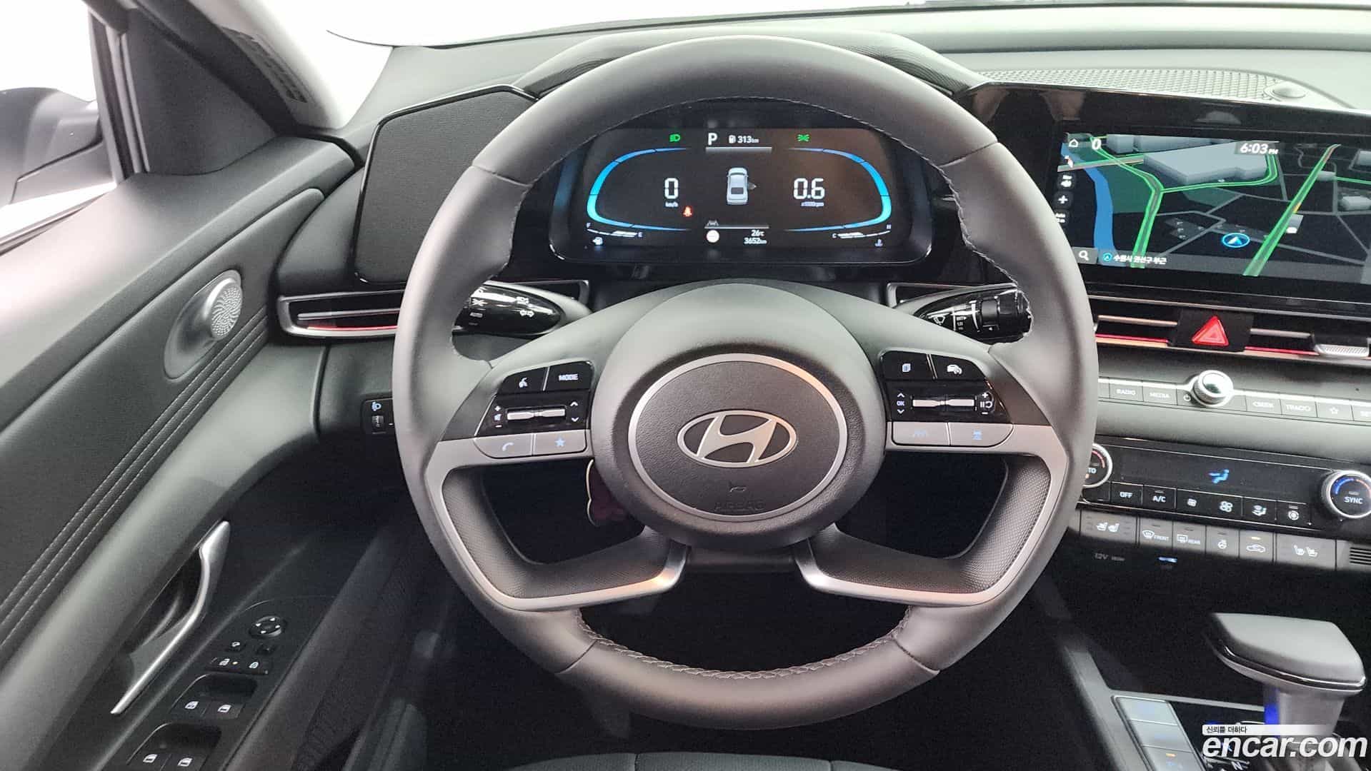 AVANTE Hyundai 2025.4-OPTION-017